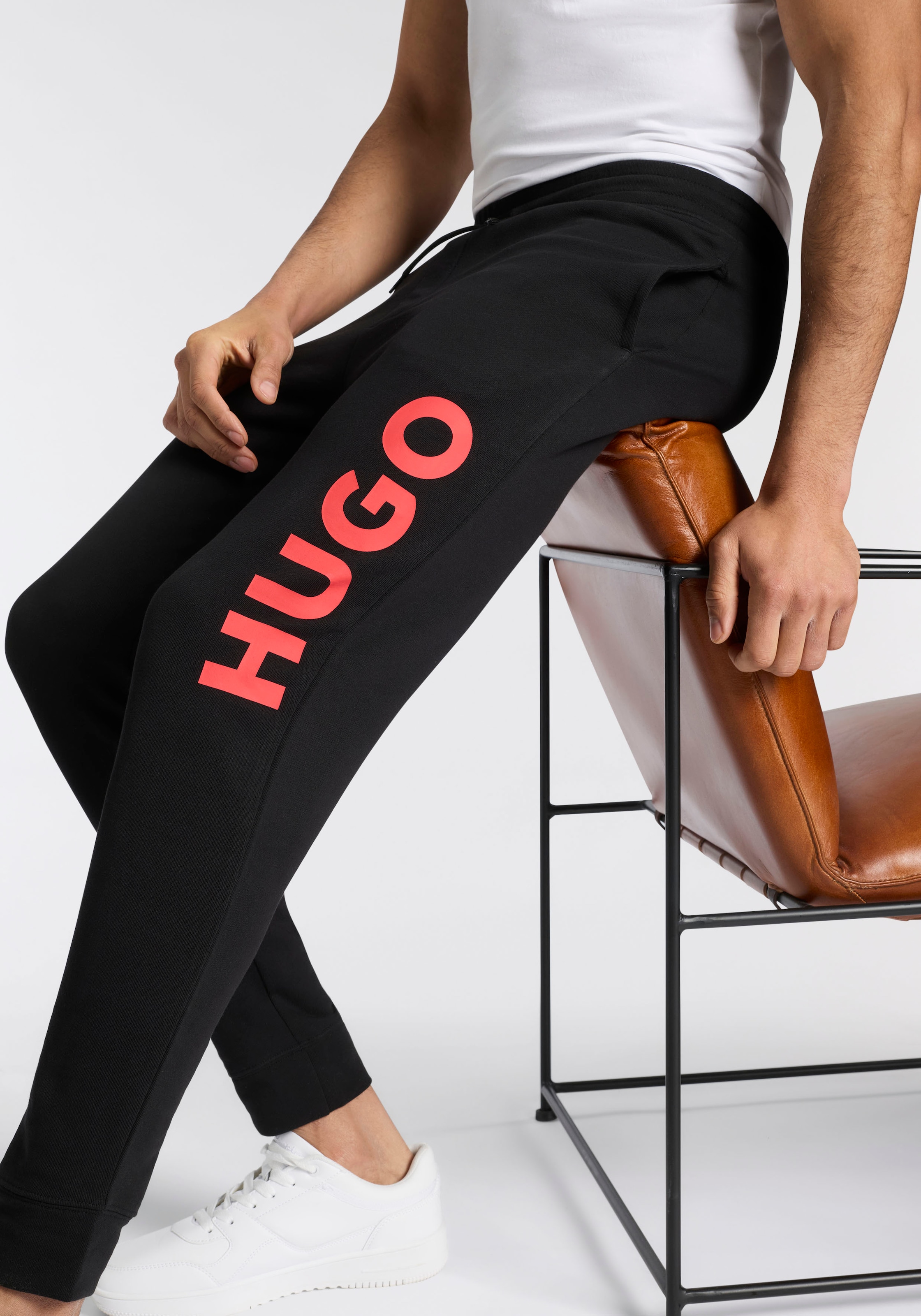 HUGO Sweathose »Dutschi«  Regular Fit, elastischer Bund, HUGO Logo-Druck