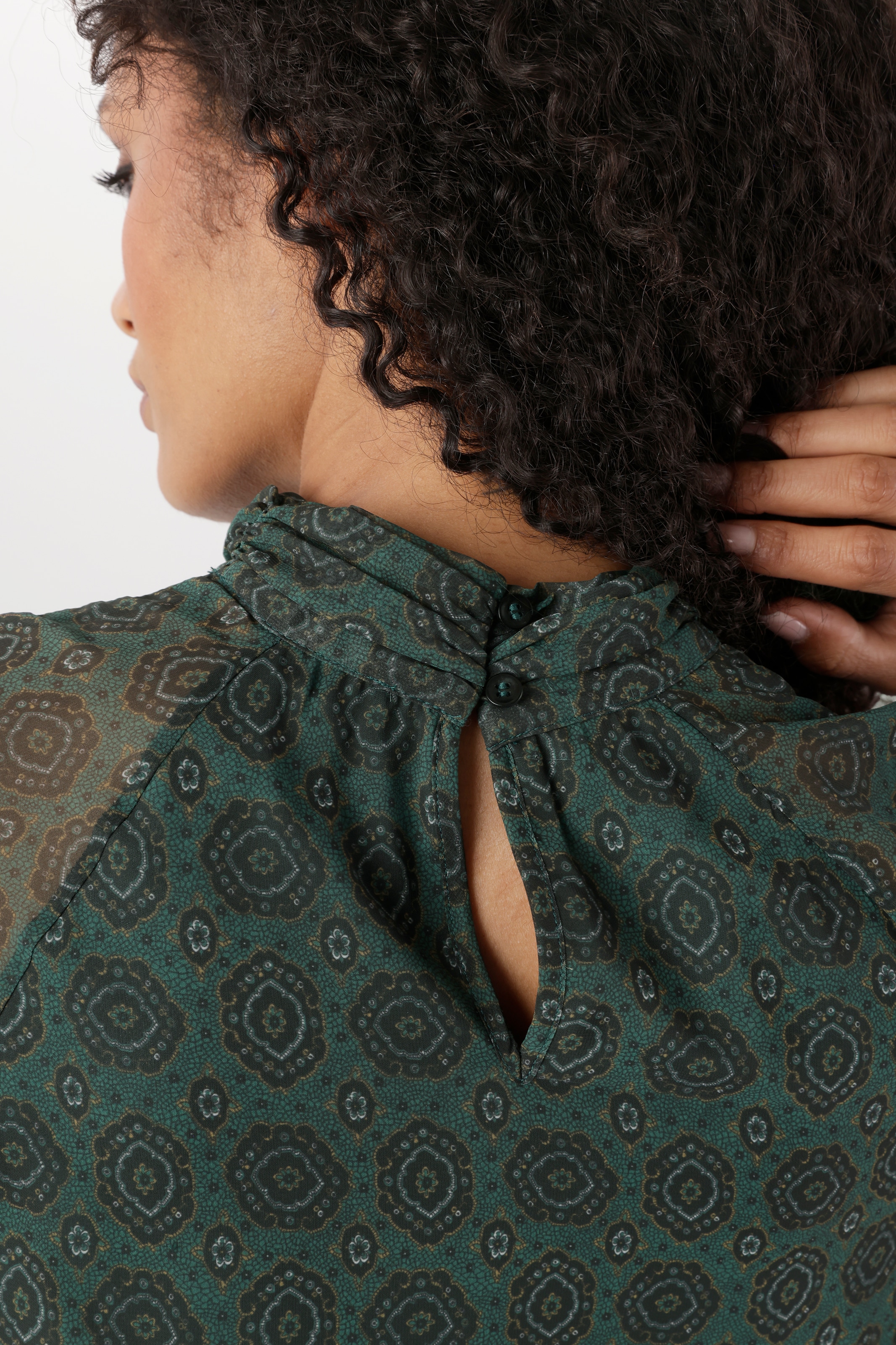 Aniston SELECTED Chiffonbluse hinten im Nacken mit zwei Knöpfen zu schließen - NEUE KOLLEKTION