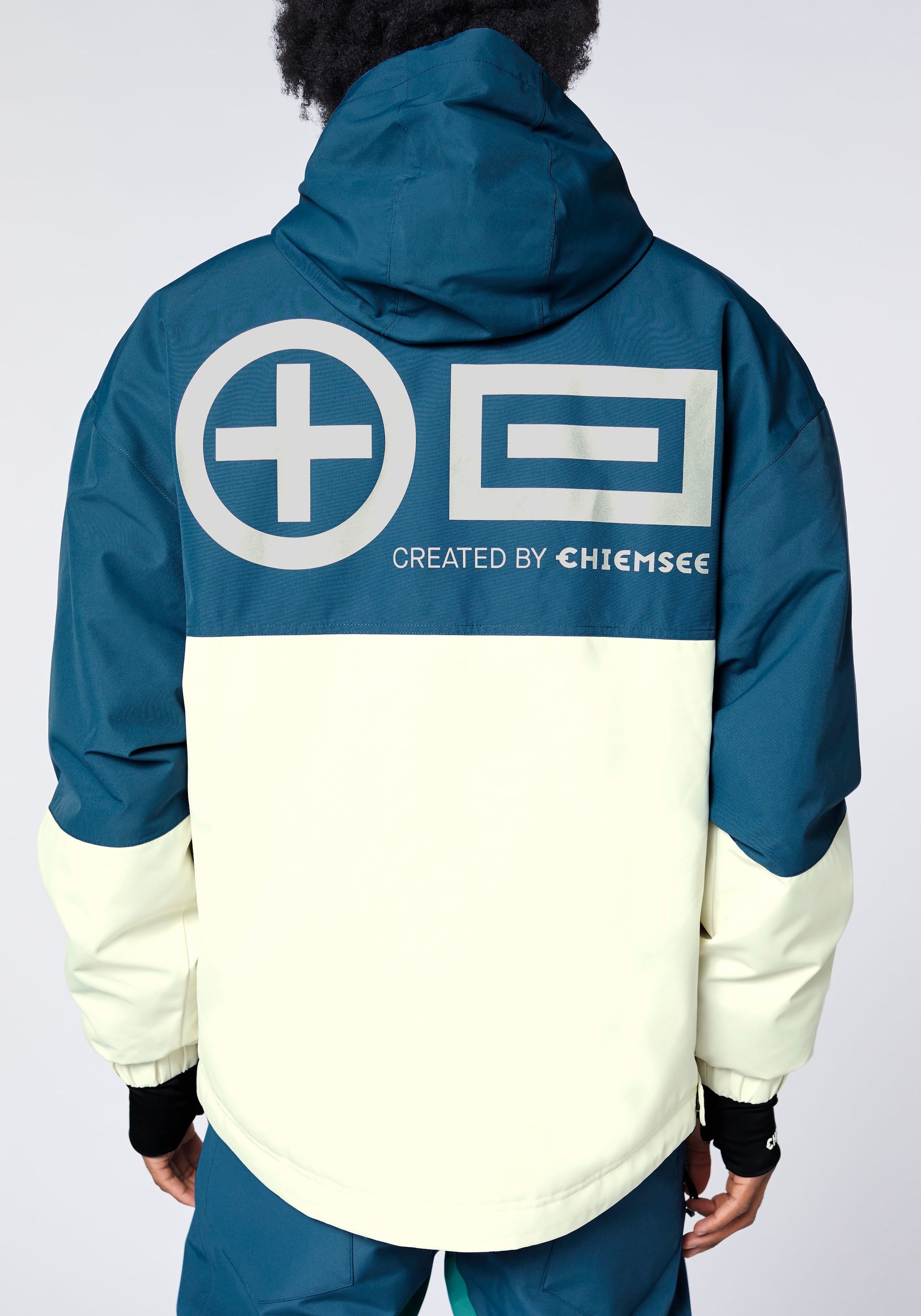 Chiemsee Skijacke mit Kapuze - 10.000 MP/ 10.000 MVP<br/>