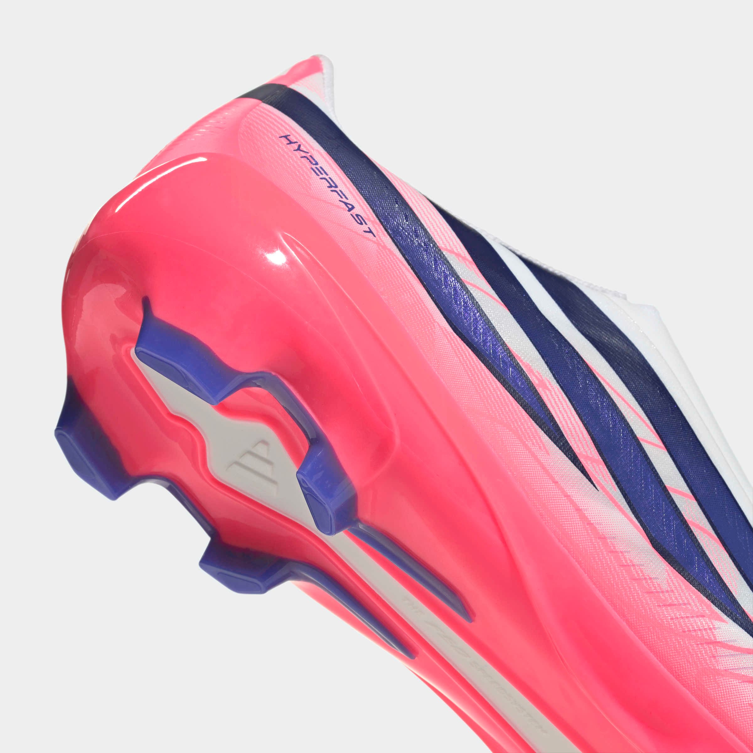 adidas Performance Fußballschuh »F50 HYPERFAST LEAGUE , FESTE BÖDEN, OHNE SCHNÜRSENKEL«  Außensohle für Rasen und feste Böden