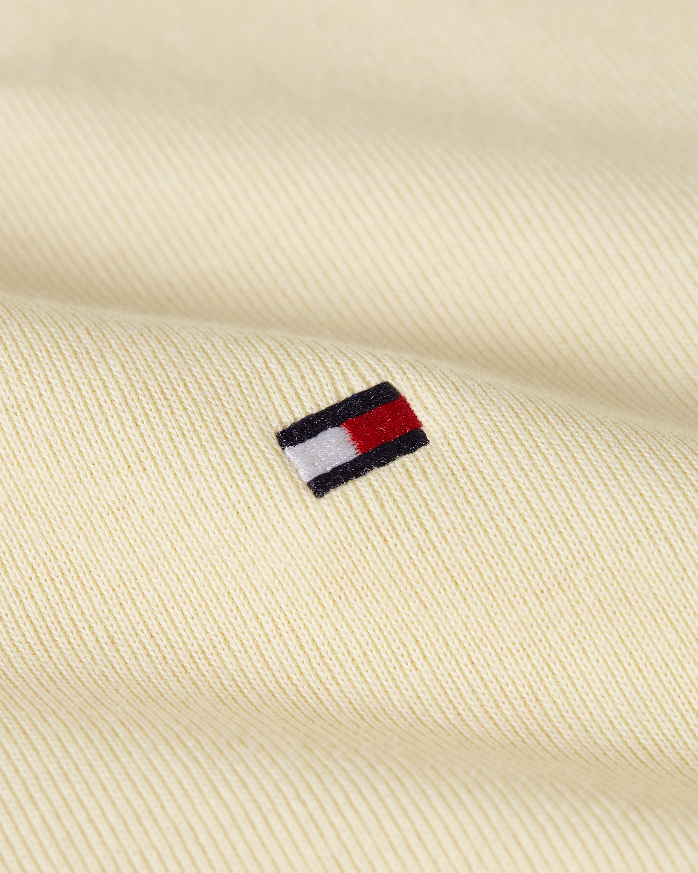 Tommy Hilfiger T-Shirt »CODY, Slim Fit«, mit V-Ausschnitt