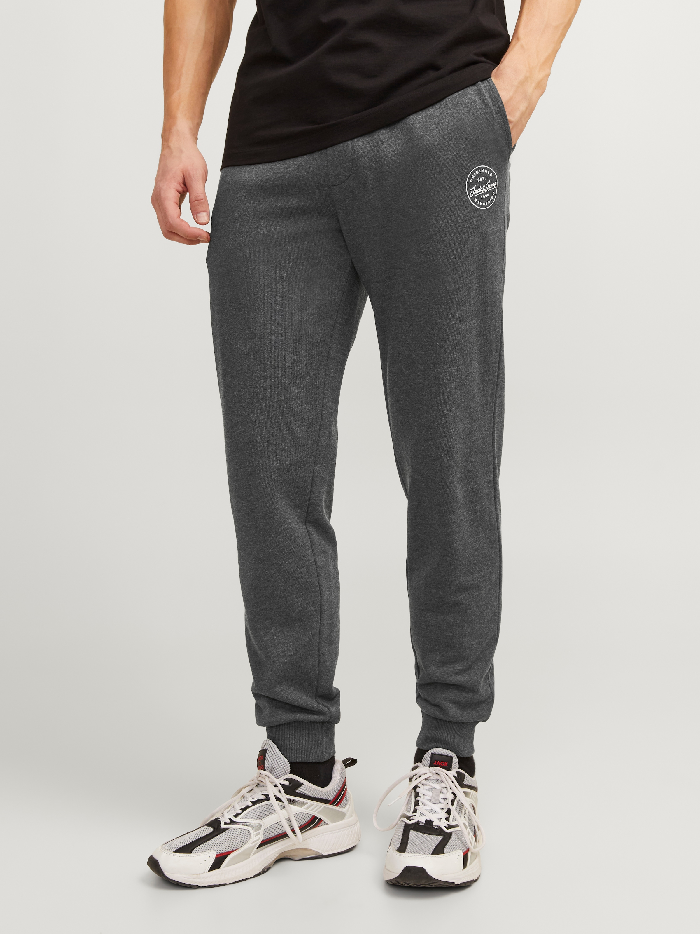 Jack & Jones Sweathose »JPSTGORDON Jogpants mit Kordelzug und bequemem Schnitt«  unifarben, modisch, bequem, Baumwolle