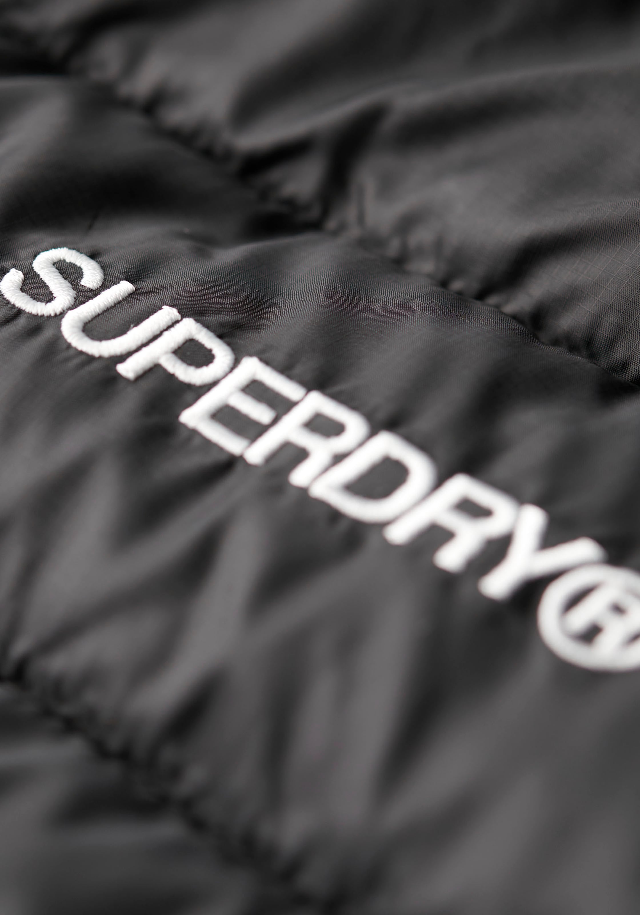 Superdry Steppjacke »HOODED FUJI MID PADDED JACKET«