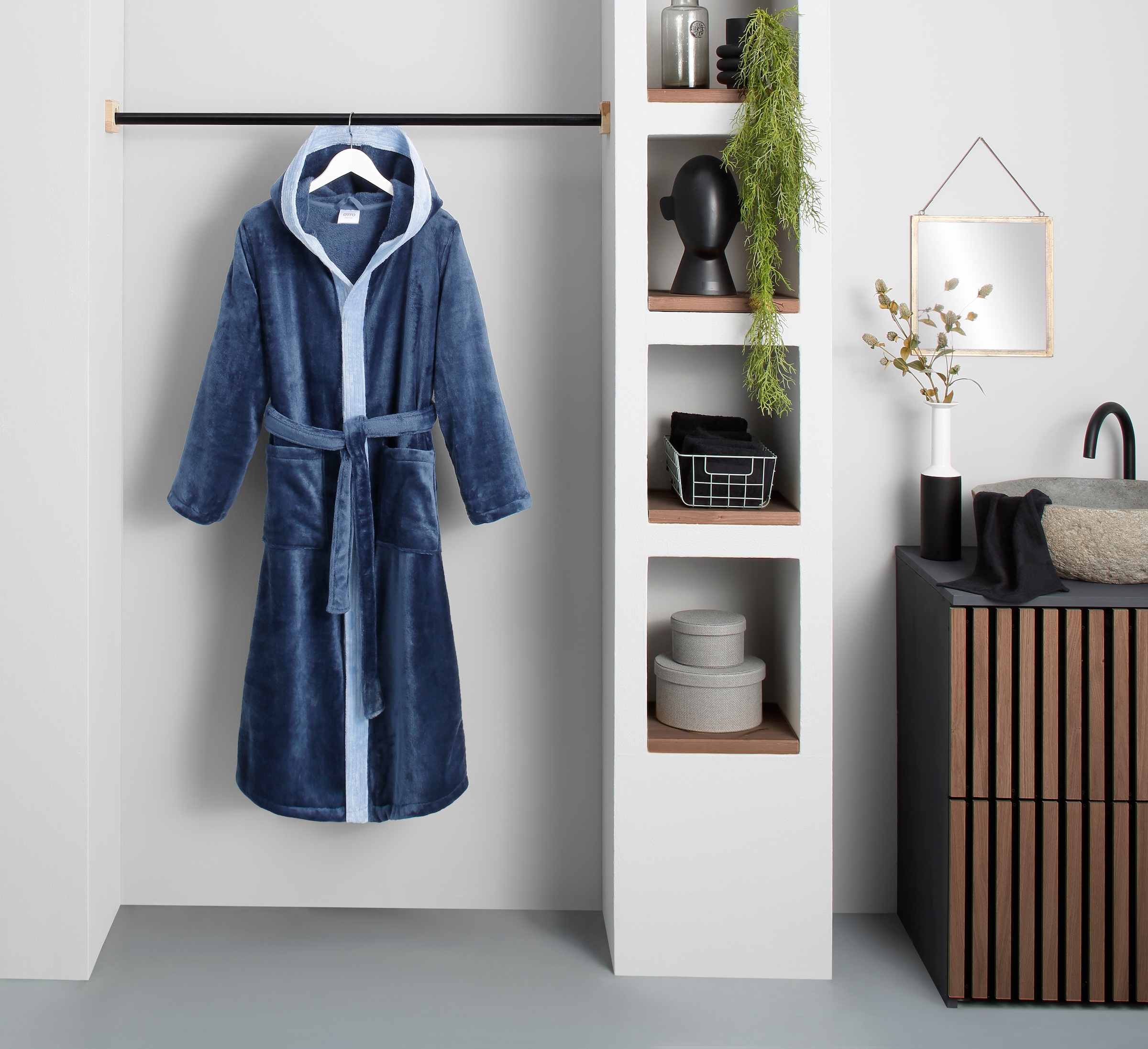 OTTO home Unisex-Bademantel »Miia, ideal für Sauna, Spa & im Urlaub« 1 Stk. weich und kuschelig, plüsch, für Damen und Herren, S-XL