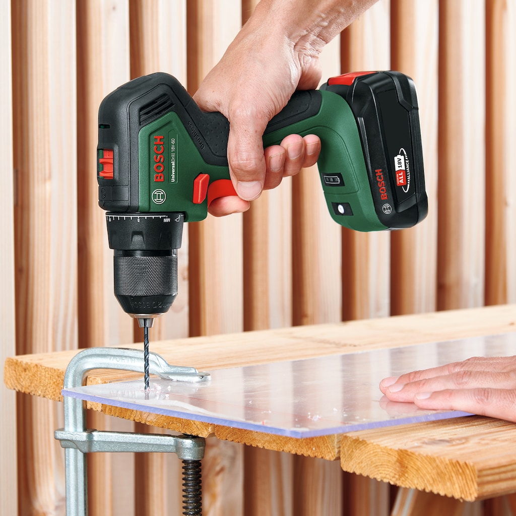 Bosch Home & Garden Akku-Bohrschrauber »UniversalDrill 18V-60«