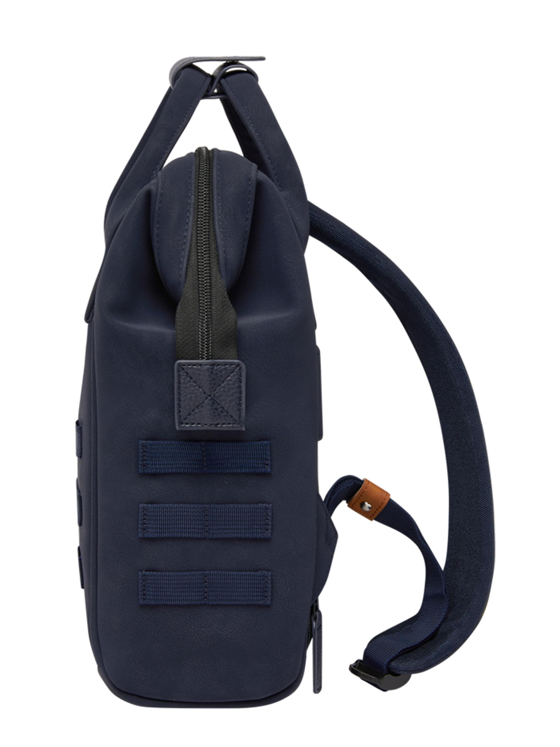 CABAIA Tagesrucksack »Tagesrucksack Adventurer S Nubuck«, Cityrucksack aus hochwertigem Kunstleder