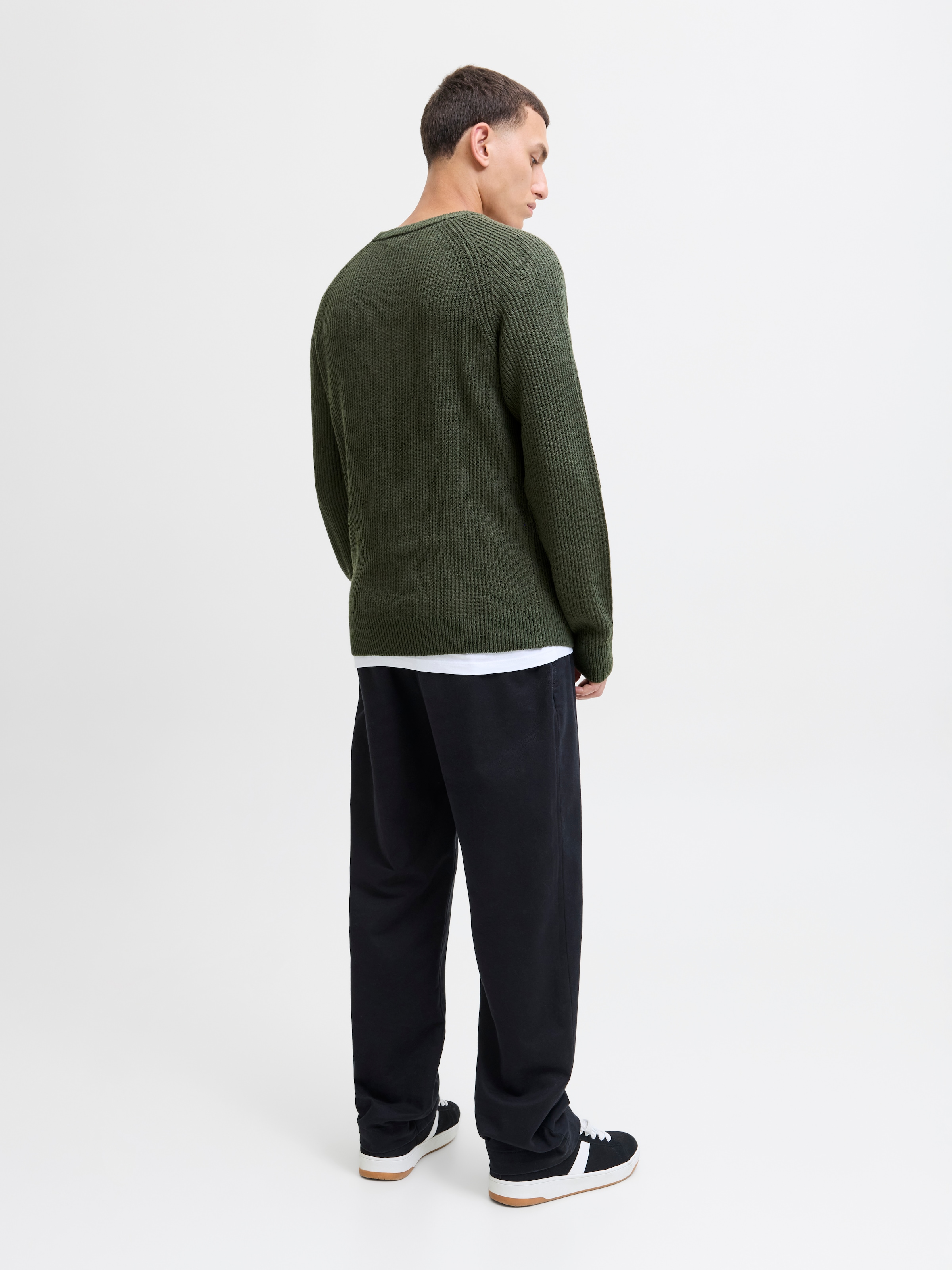 Jack & Jones Rundhalspullover »JJPANNEL KNIT CREW NECK AW25«