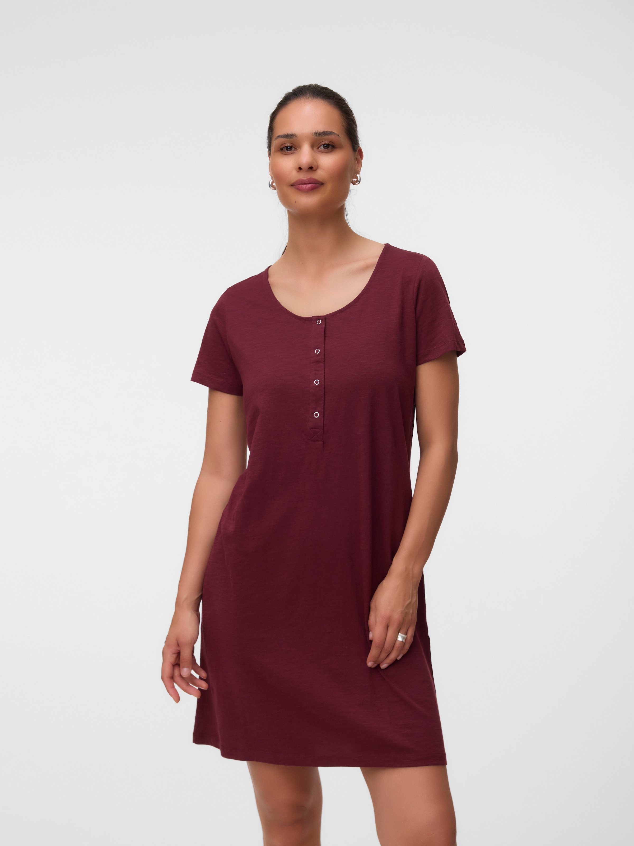 Mamalicious Umstandsnachthemd »MLMIRA SOLID JRS NIGHTGOWN 2F A. E. NOOS« aus Baumwolle, Regular Fit, mit Rundhalsausschnitt, kniefrei