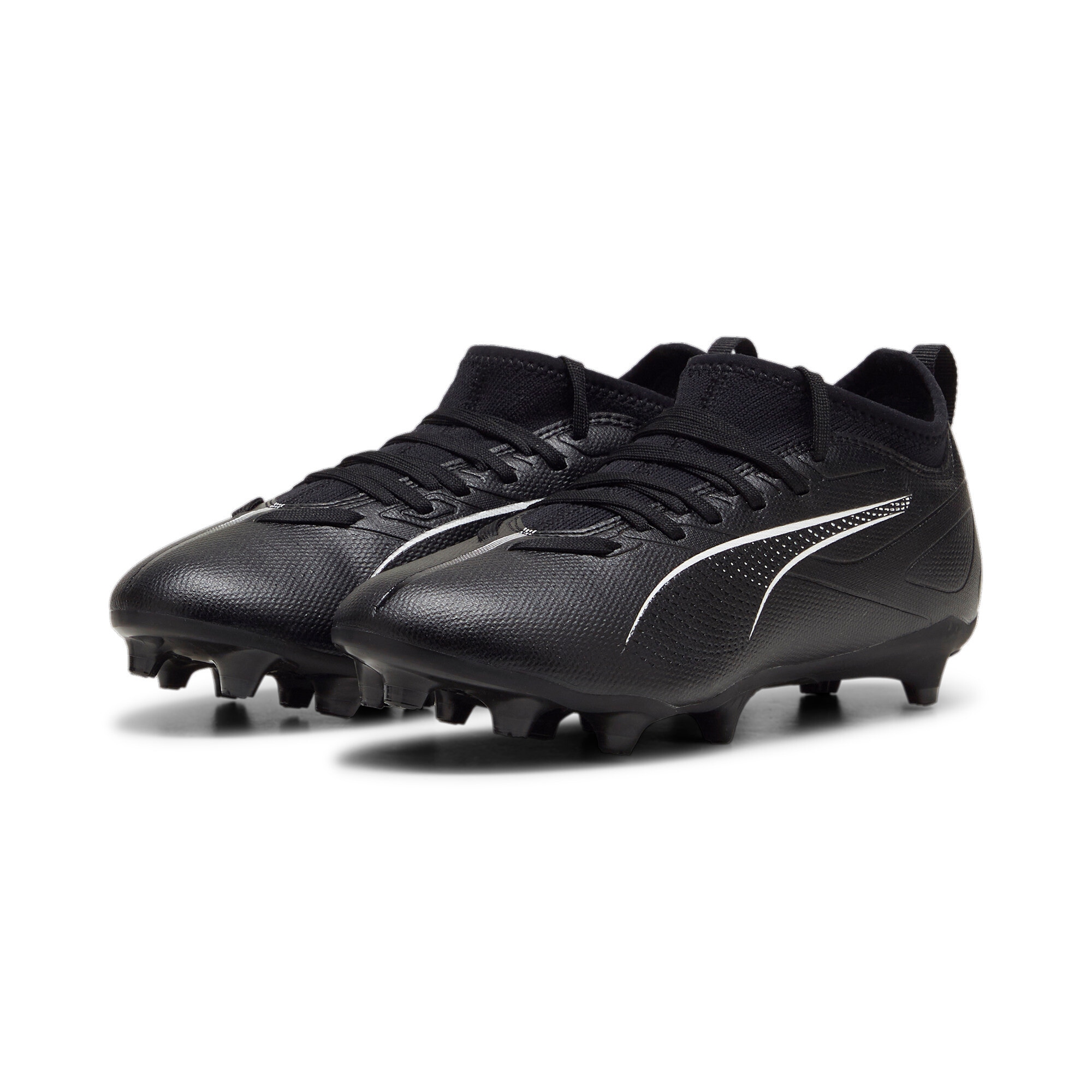 Puma Fußballschuh »ULTRA 5 MATCH FG/AG JR« für Rasenplätze in schwarz-weiß, Größe 35,5