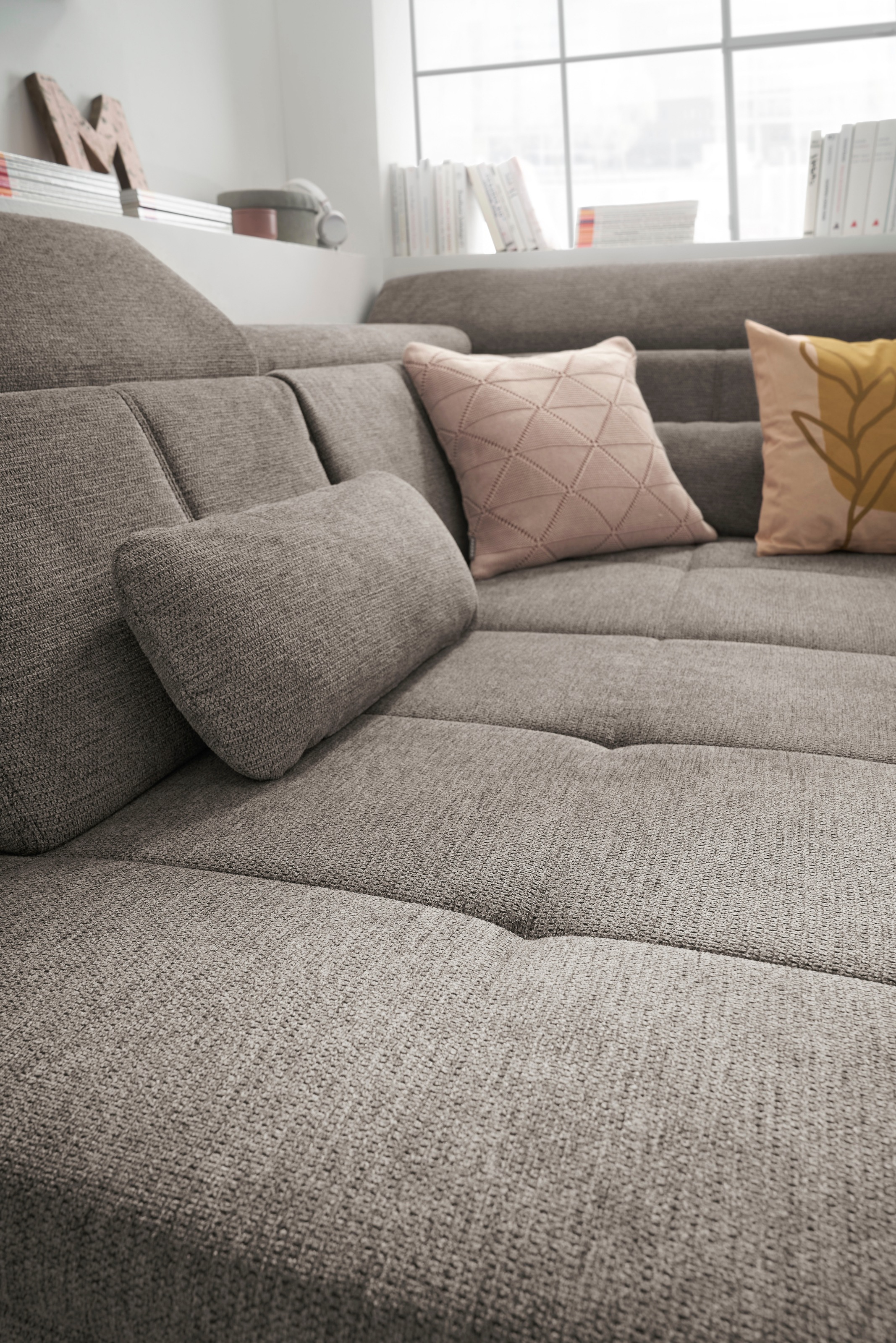set one by Musterring Ecksofa »SO 3400, Komfortsitzhöhe 47cm oder 49cm, inkl. Sitztiefenverstellung«, verschiedene Funktionen, Kaltschaumpolsterung, Stellmaße 220 x 317 cm