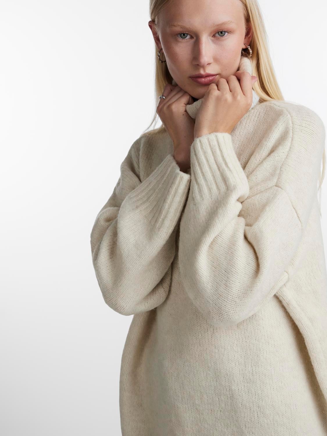 pieces Rollkragenpullover »PCNANCY LS LOOSE ROLL NECK KNIT NOOS BC«