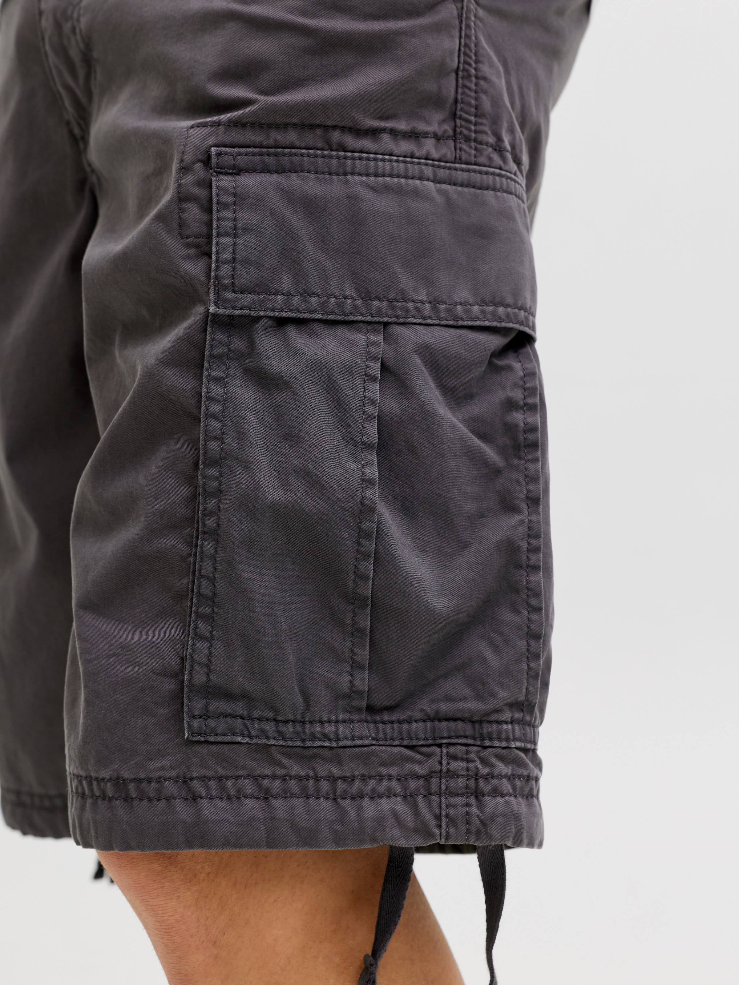 Jack & Jones Cargohose »JPSTCOLE FRANK CARGO SHORT MID SN«  mit Seitentaschen