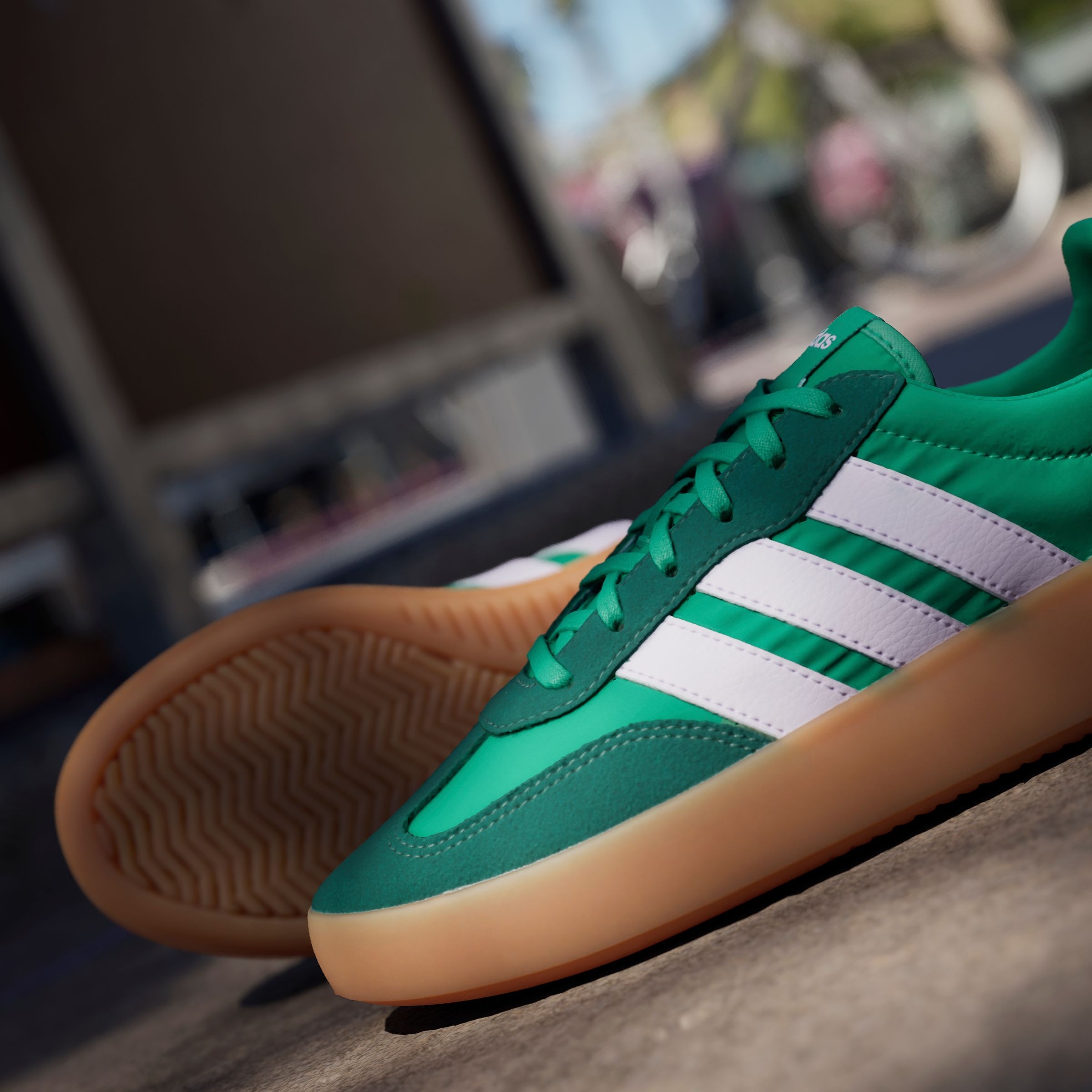 adidas Sportswear Sneaker »BARREDA DECODE«, Design auf den Spuren des adidas Handball Spezial
