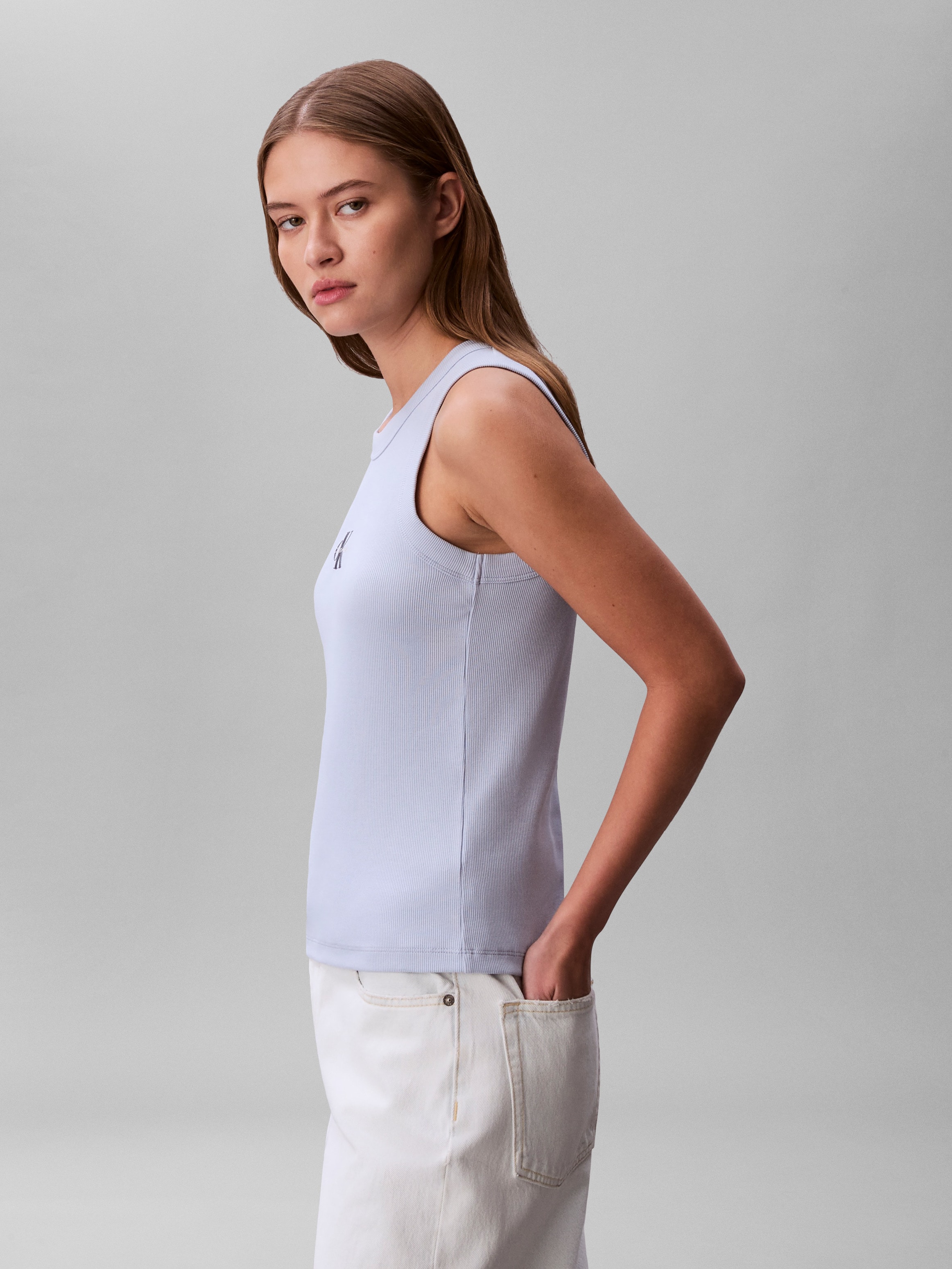 Calvin Klein Jeans Tanktop »MONOGRAM RIB TANK« Figurbetonte Passform mit Rundhalsausschnitt
