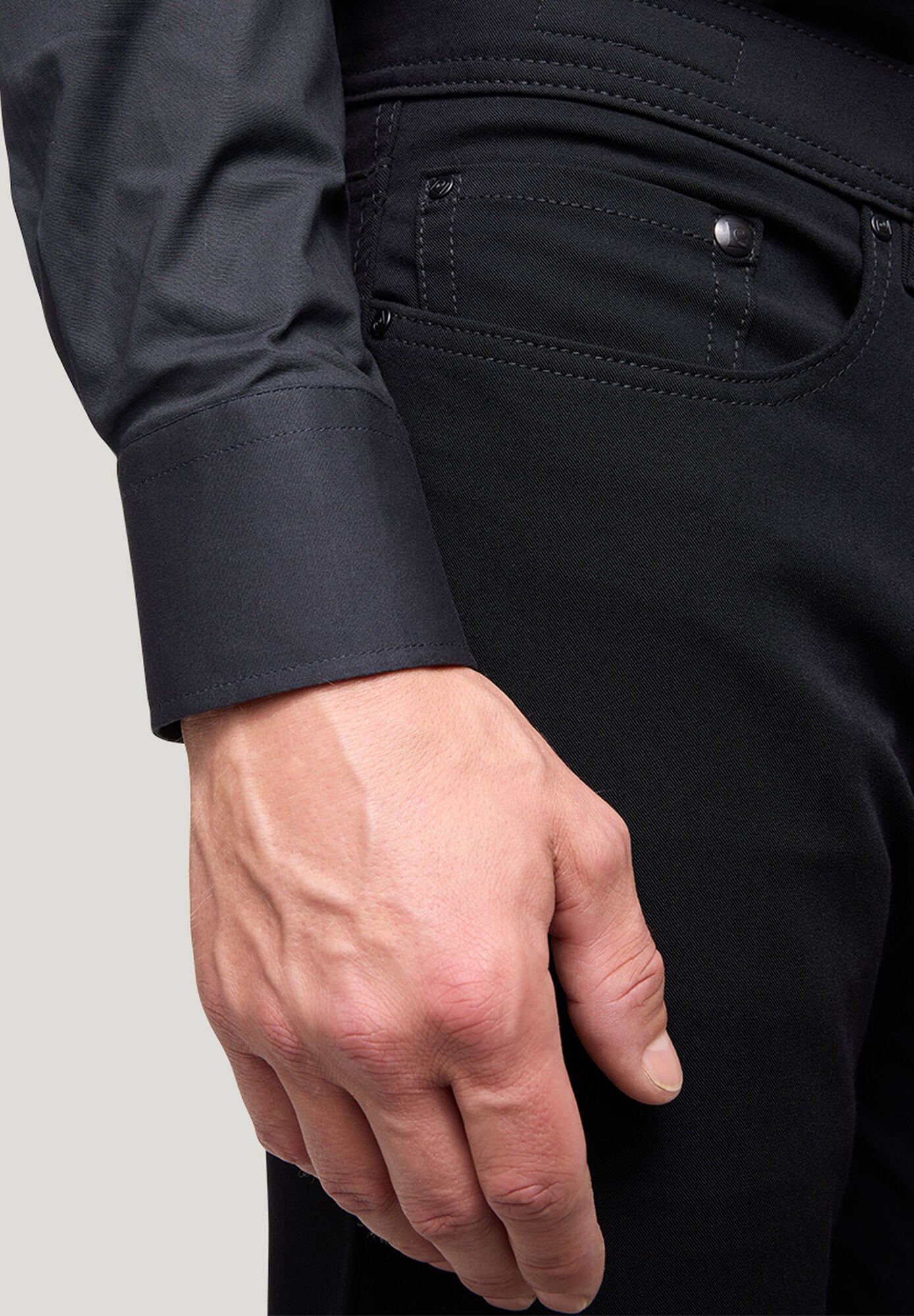 Pierre Cardin Stoffhose »Lyon tapered«  mit modernem Schnitt