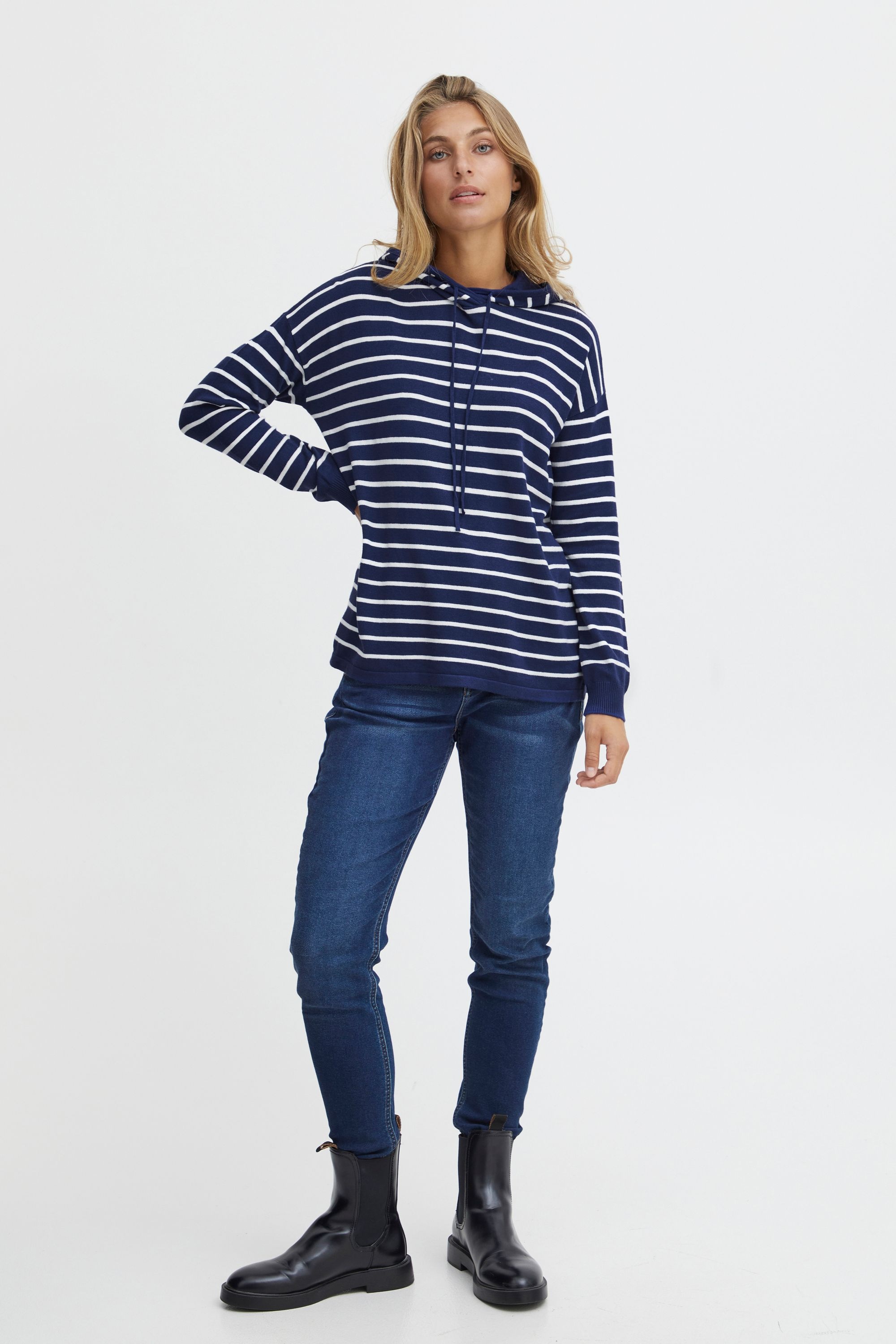 fransa Kapuzenpullover »Kapuzenpullover FRBlume«