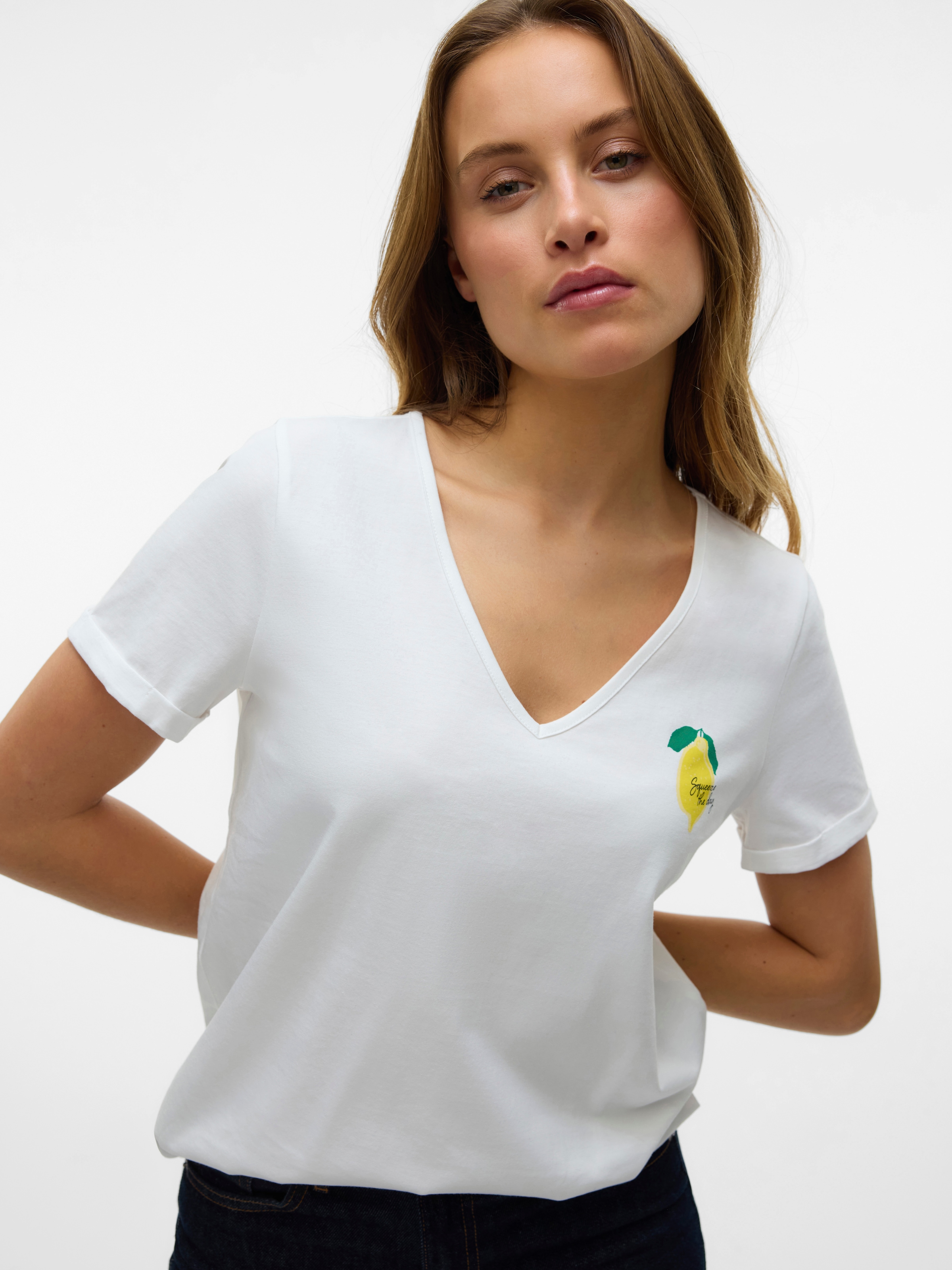 Vero Moda Kurzarmshirt »VMBITONA S/S V-NECK T-SHIRT JRS BTQ GA«
