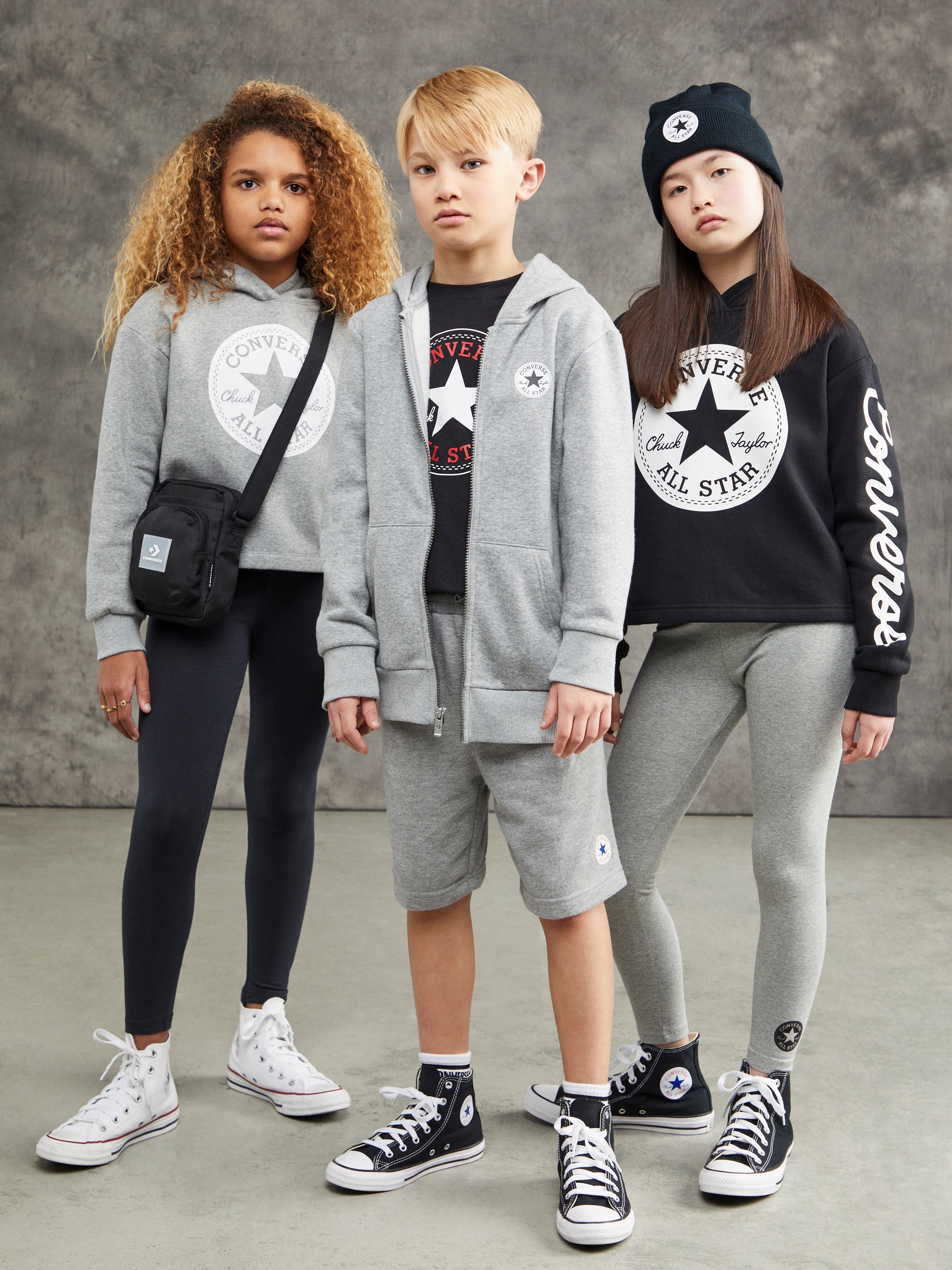 Converse Kapuzensweatshirt »CHUCK PATCH kaufen CROPPED bei Kinder« OTTO - für HOODIE