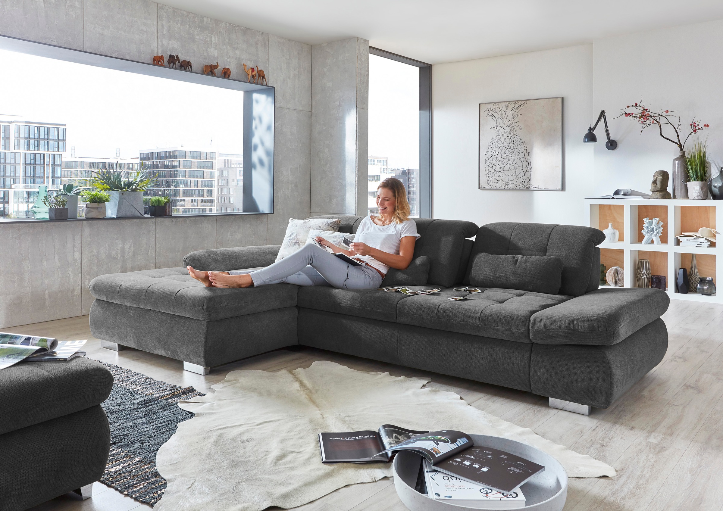 Die PlanBar Ecksofa »MP-IN17004 L-Form«, wahlweise mit Bettfunktion, Sitztiefen- und Kopfteilverstellung