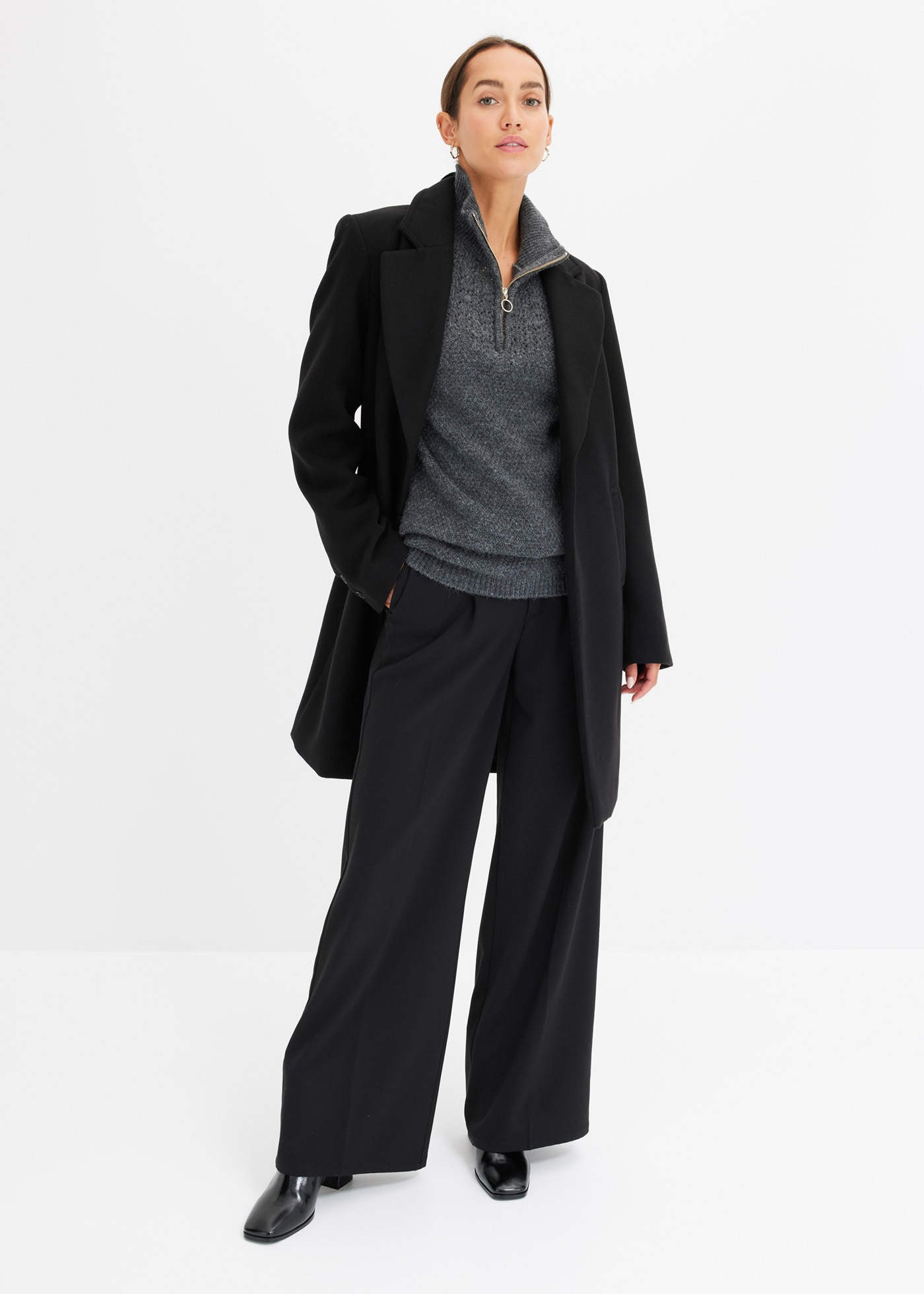 bonprix Troyer aus Ajourstrick, mit Stehkragen, figurumspielende Passform