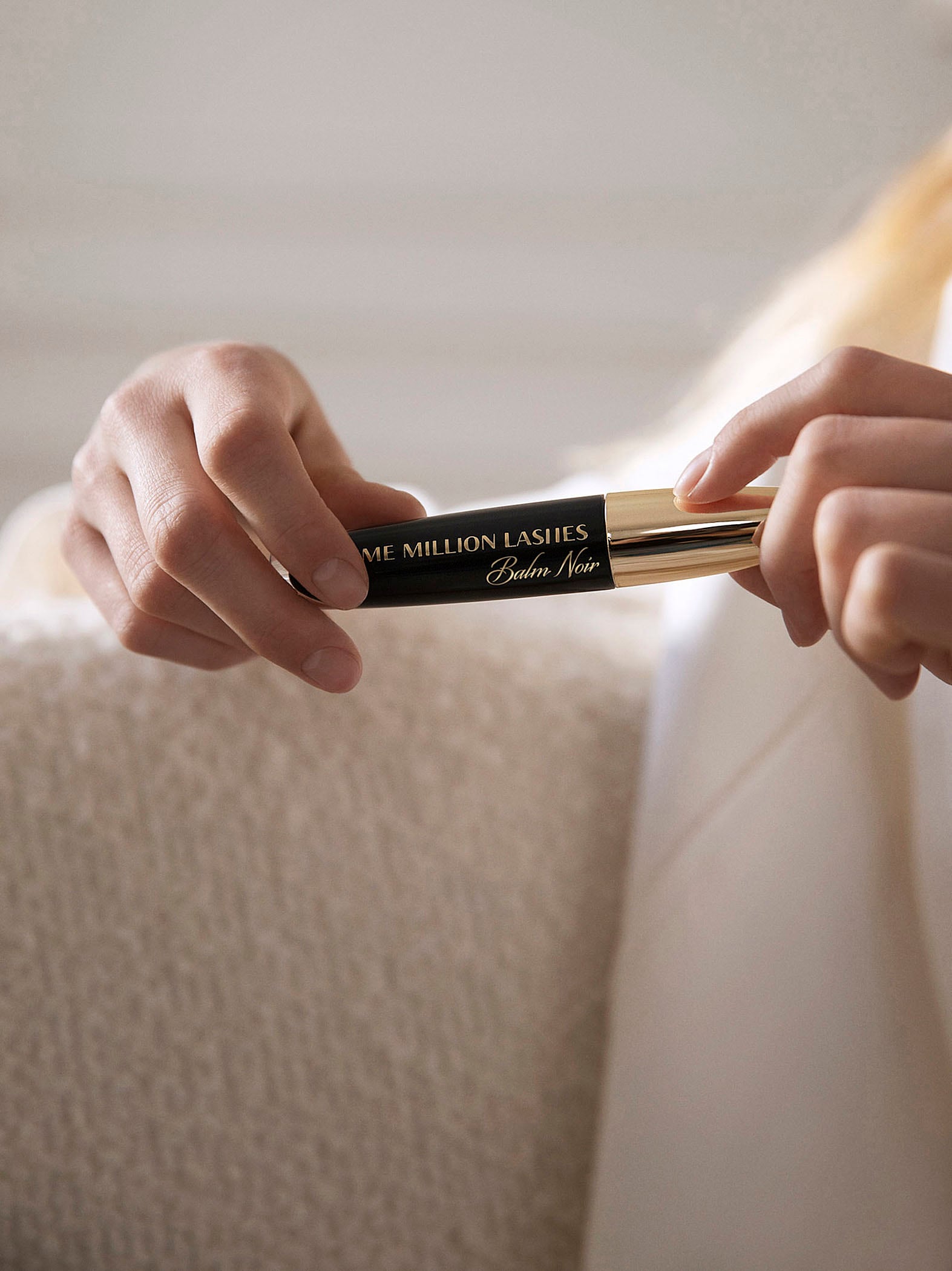 L'ORÉAL PARIS Mascara »Volume Million Lashes Balm Noir«, mit innovativer Formel