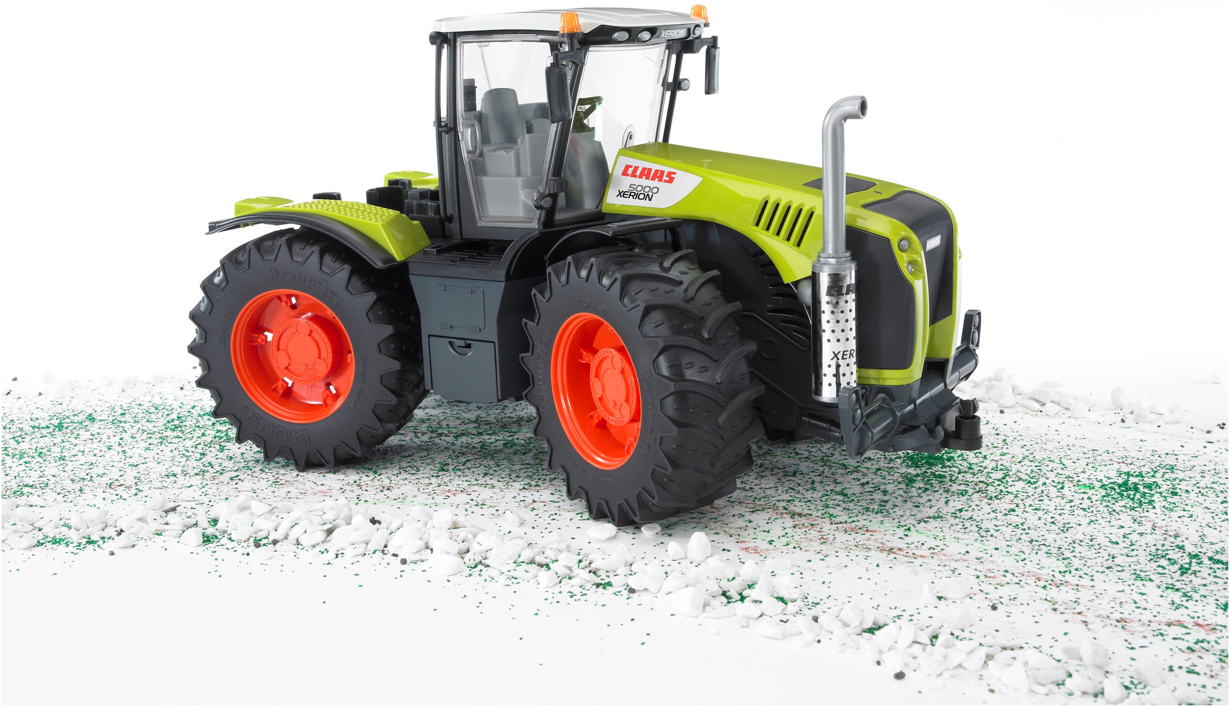 Bruder® Spielzeug-Traktor »Claas Xerion 5000 42 cm (03015)« Made in Europe