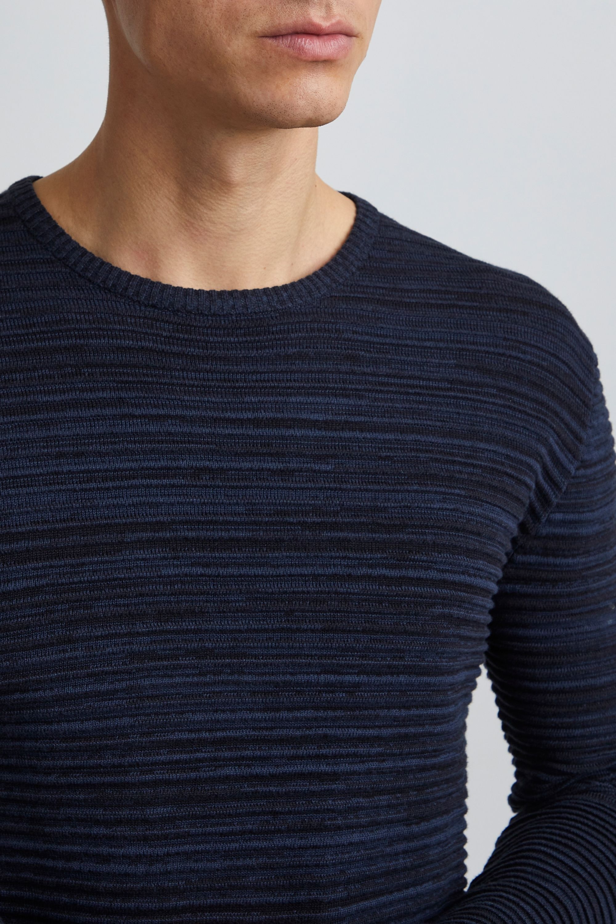 !Solid Rundhalspullover »Strickrundhalspullov SDStruan«