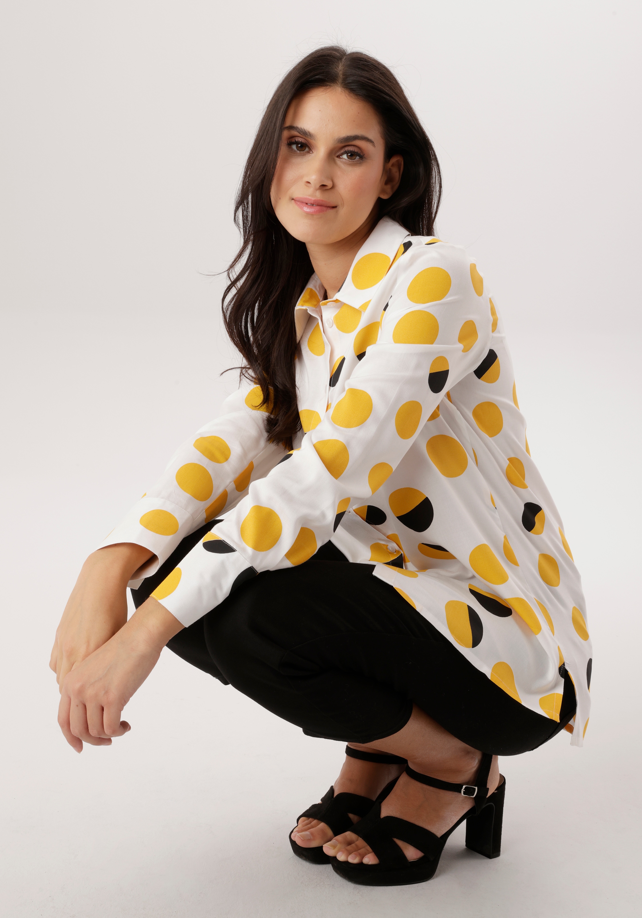 Aniston SELECTED Hemdbluse im trendigen und farbharmonischen Kreisverlauf - NEUE KOLLEKTION