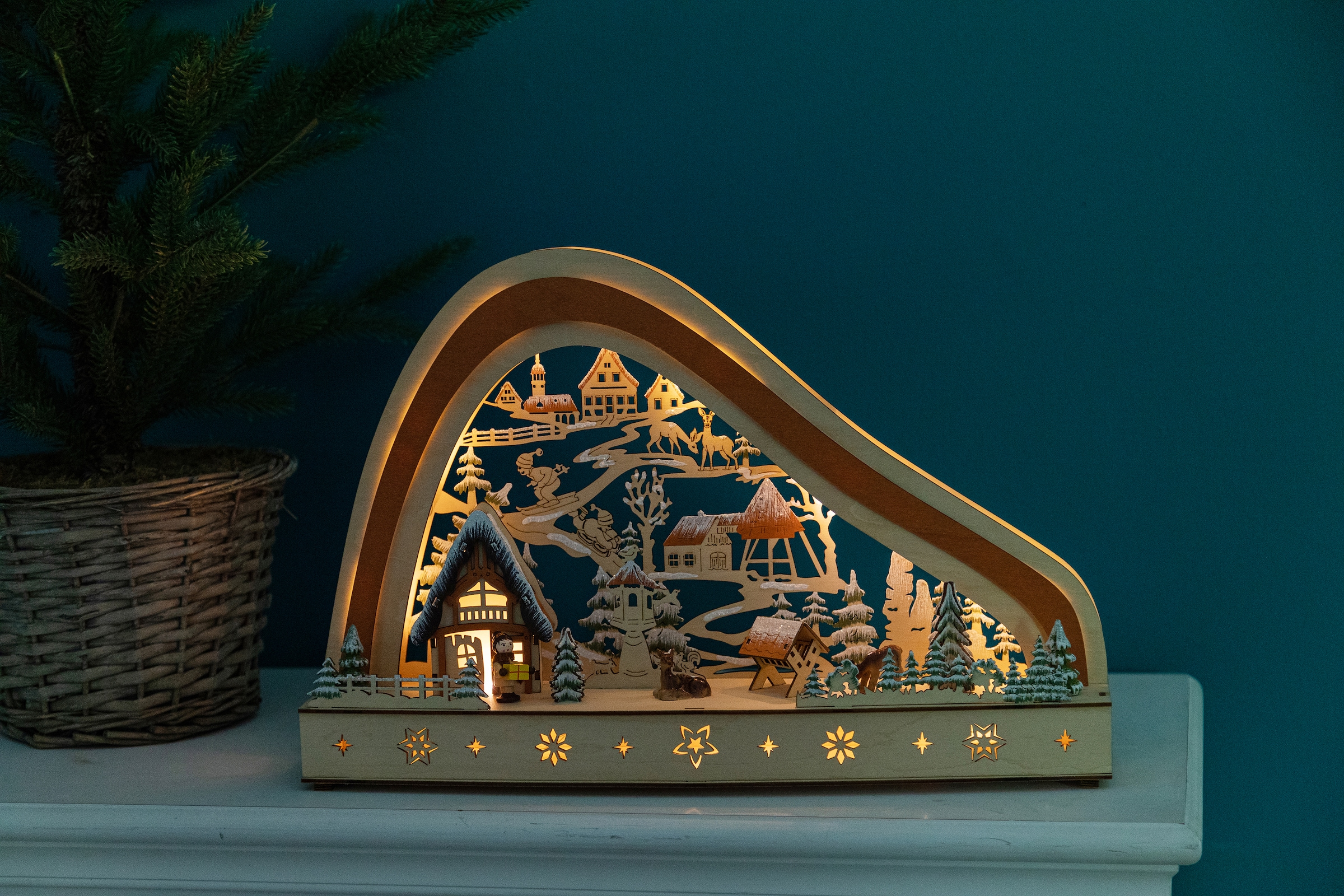 Myflair Möbel & Accessoires Weihnachtsdorf »Weihnachtsdeko«, mit LED Beleuchtung, Höhe ca. 29 cm