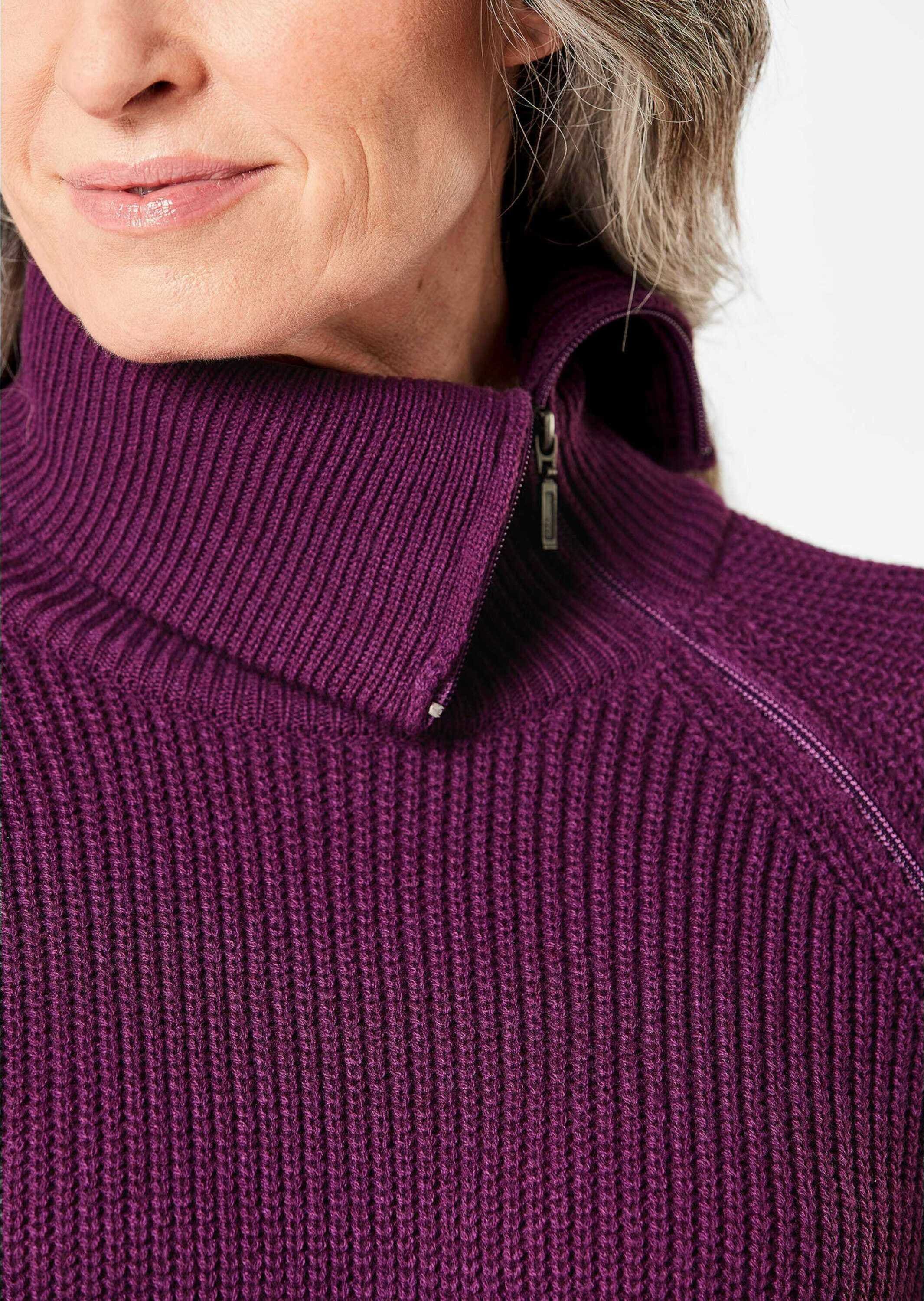 GOLDNER Strickkleid »Kurzgröße Strickkleid mit raffiniertem asymmetrischem Kragen«