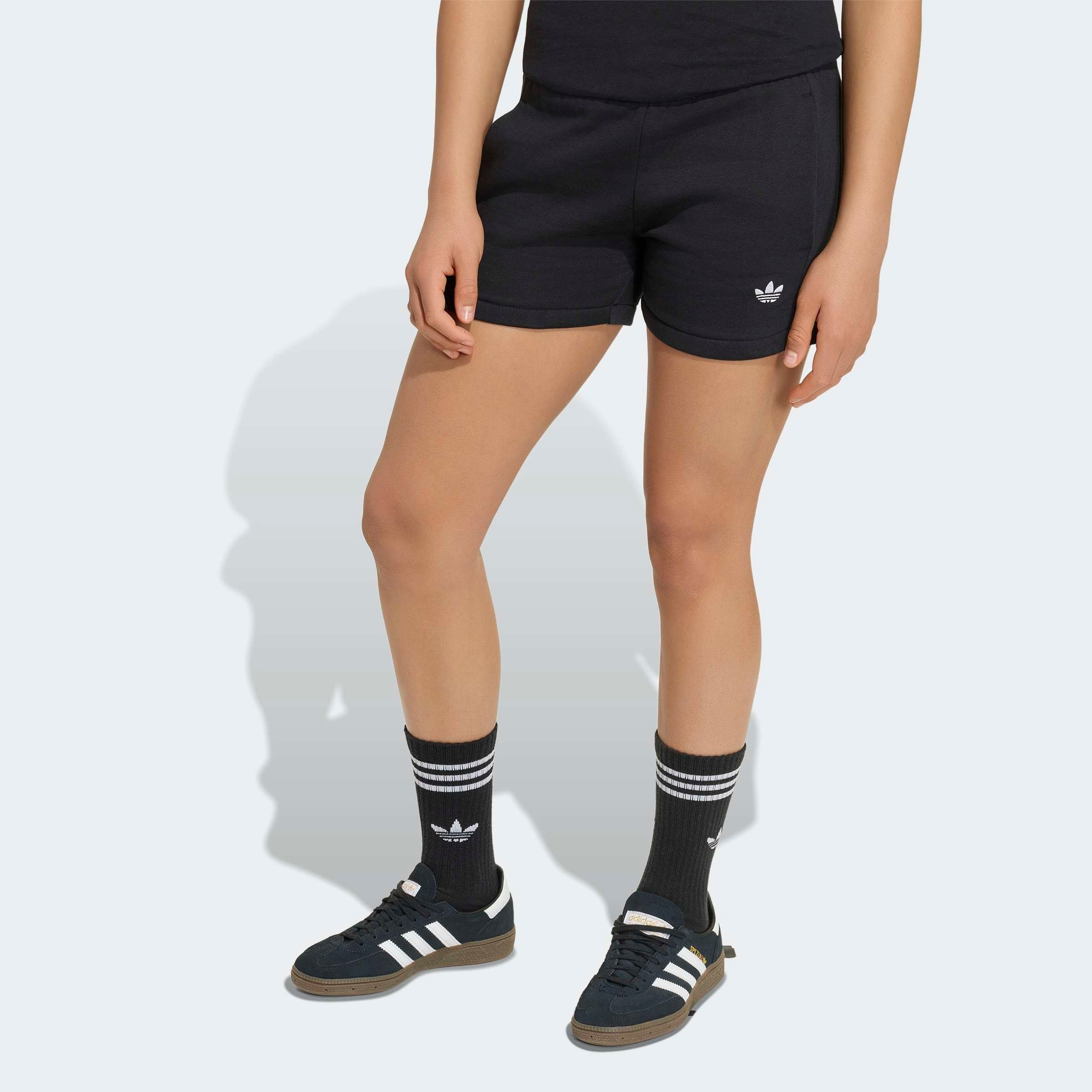 adidas Originals Shorts »LOOSE HW«  sportlicher Stil, für Kinder, normal-weite Bermudas-Passform