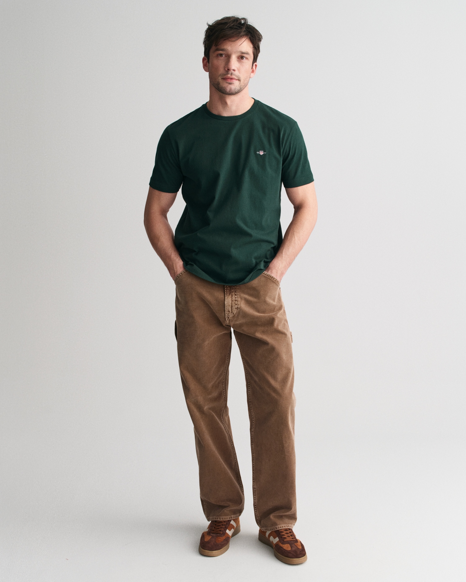 Gant T-Shirt »REG SHIELD SS T-SHIRT«, mit Logostickerei auf der Brust