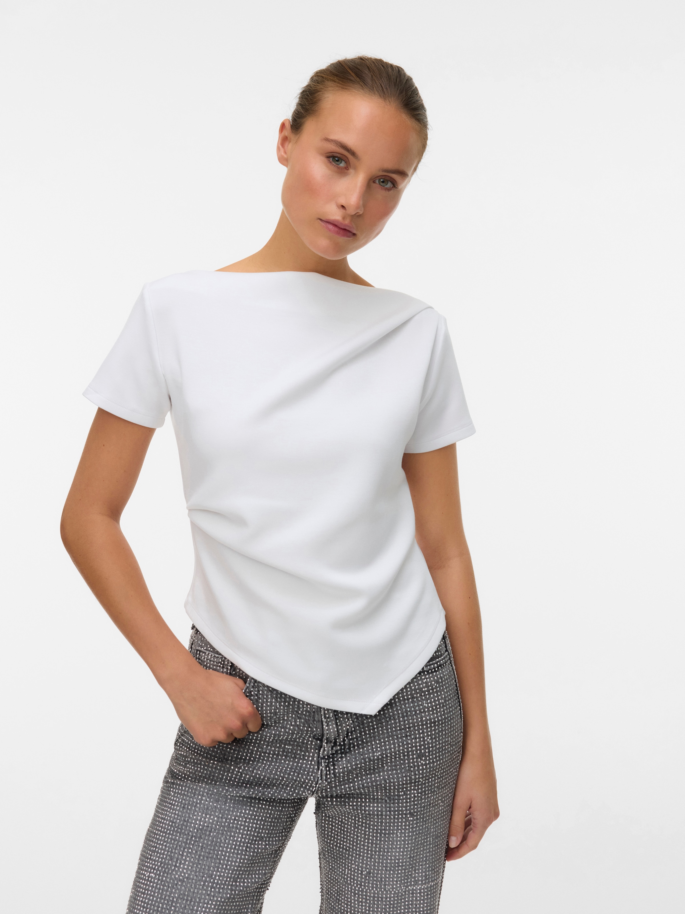 Vero Moda Kurzarmshirt »VMMILLE SS BOATNECK SHORT TOP JRS NOOS« Materialmix, regular fit