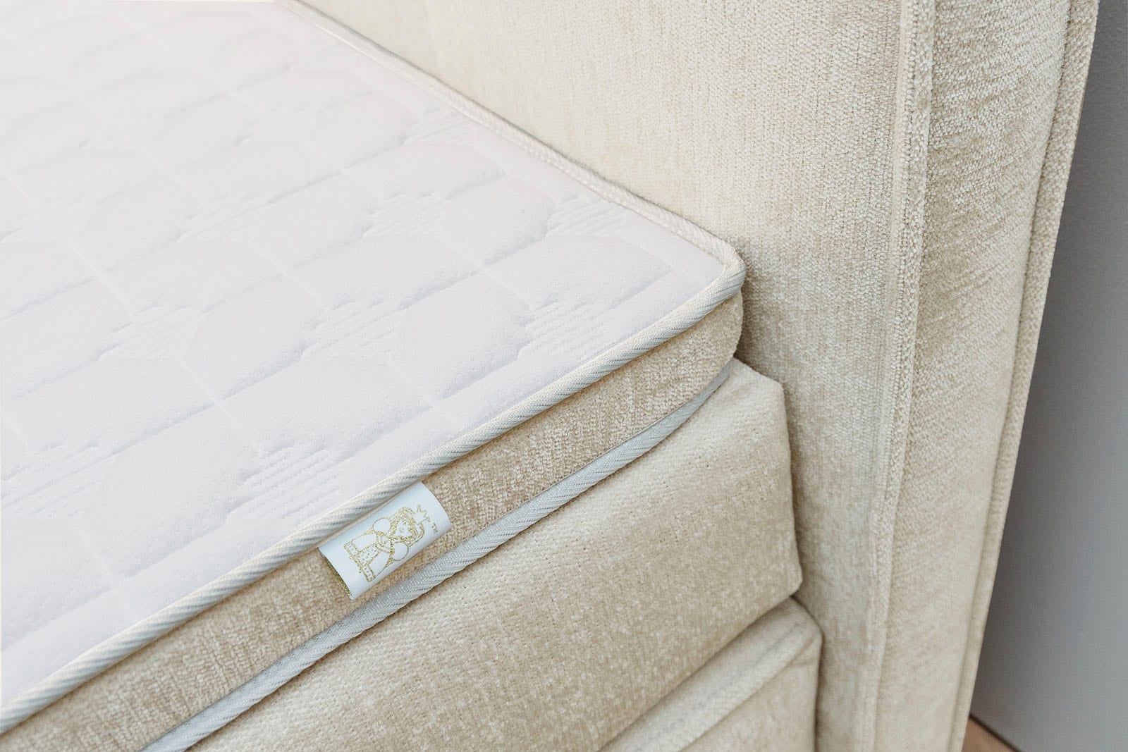 Jockenhöfer Gruppe Boxspringbett »Capello, 7-Zonen-TTFK-Matratze« KS-Topper, 160x200 cm oder 180x200 cm, verschiedene Härtegrade wählbar