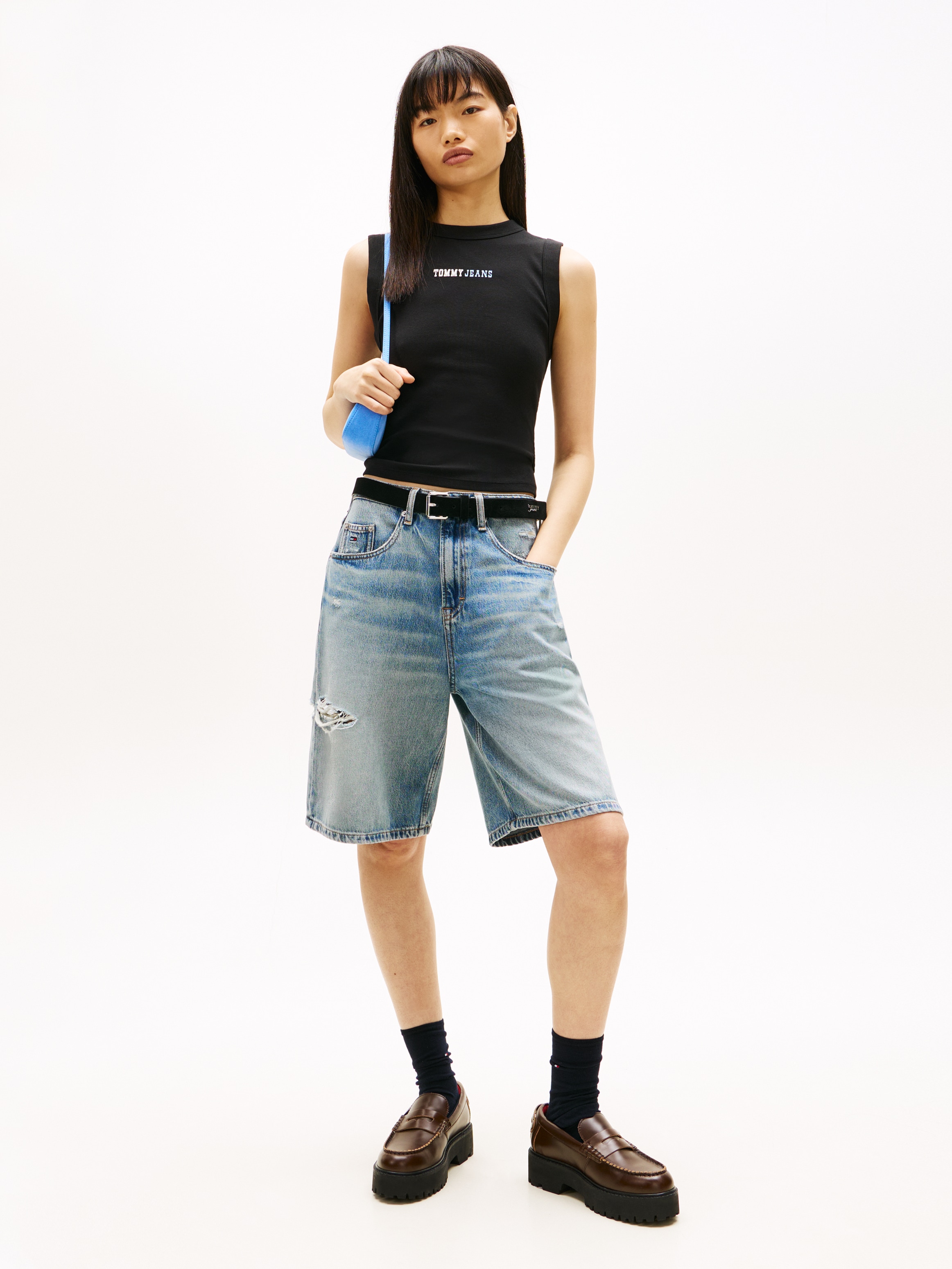 Tommy Jeans T-Shirt »TJW SLIM ESS LOGO 2 RIB TANK« mit gerippter Struktur