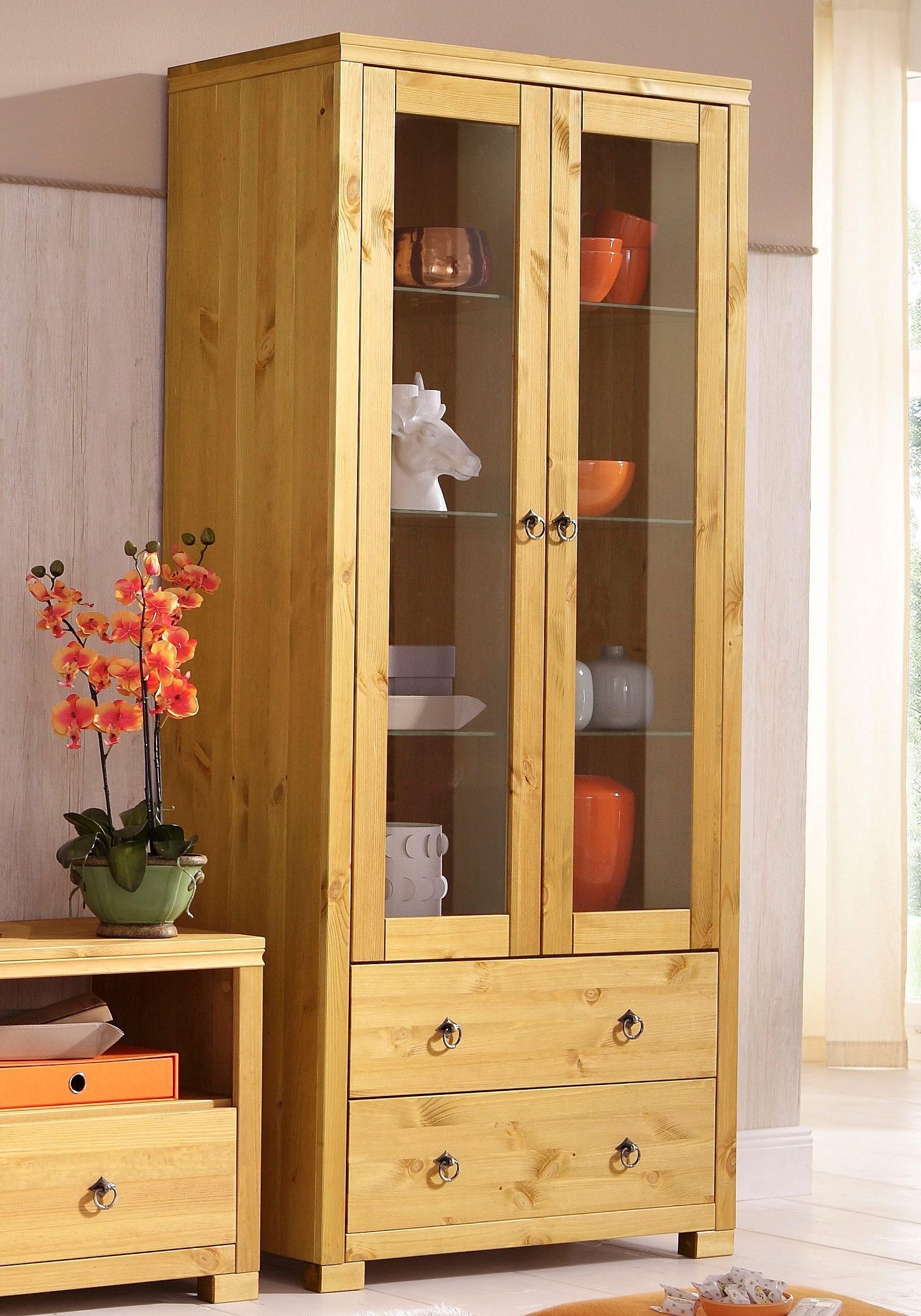 Home affaire Vitrine »Gotland«, Breite 80 cm, Höhe 178 cm, mit Glastüren, aus massiver Kiefer, FSC®