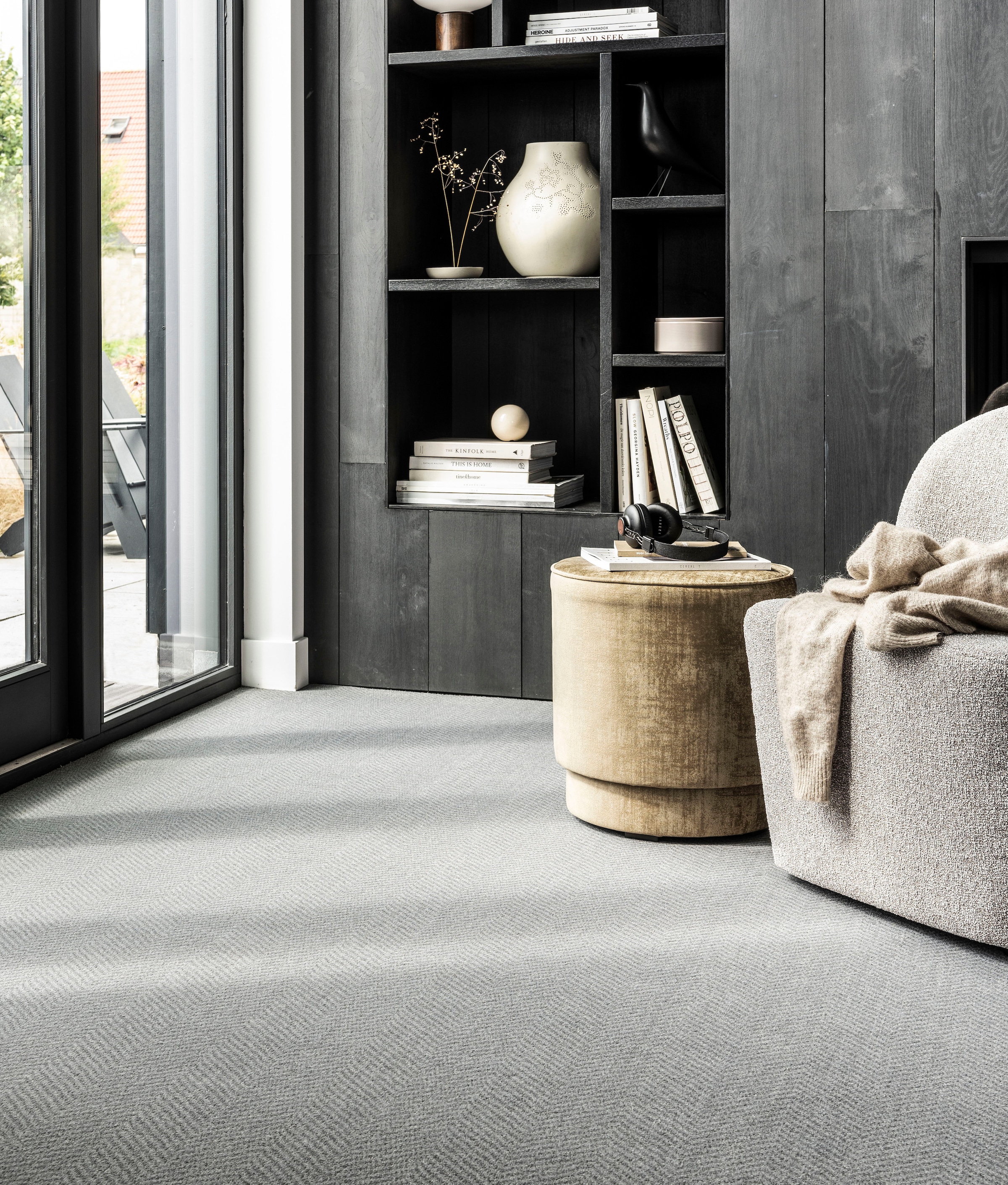 WOOOD Loungesessel »Lofty mit Bouclé-Bezug und Hartholzrahmen B 68 x T 72 x H 75 cm« Hohe Verschleißfestigkeit, Sitzhöhe 42 cm, separates Rückenkissen