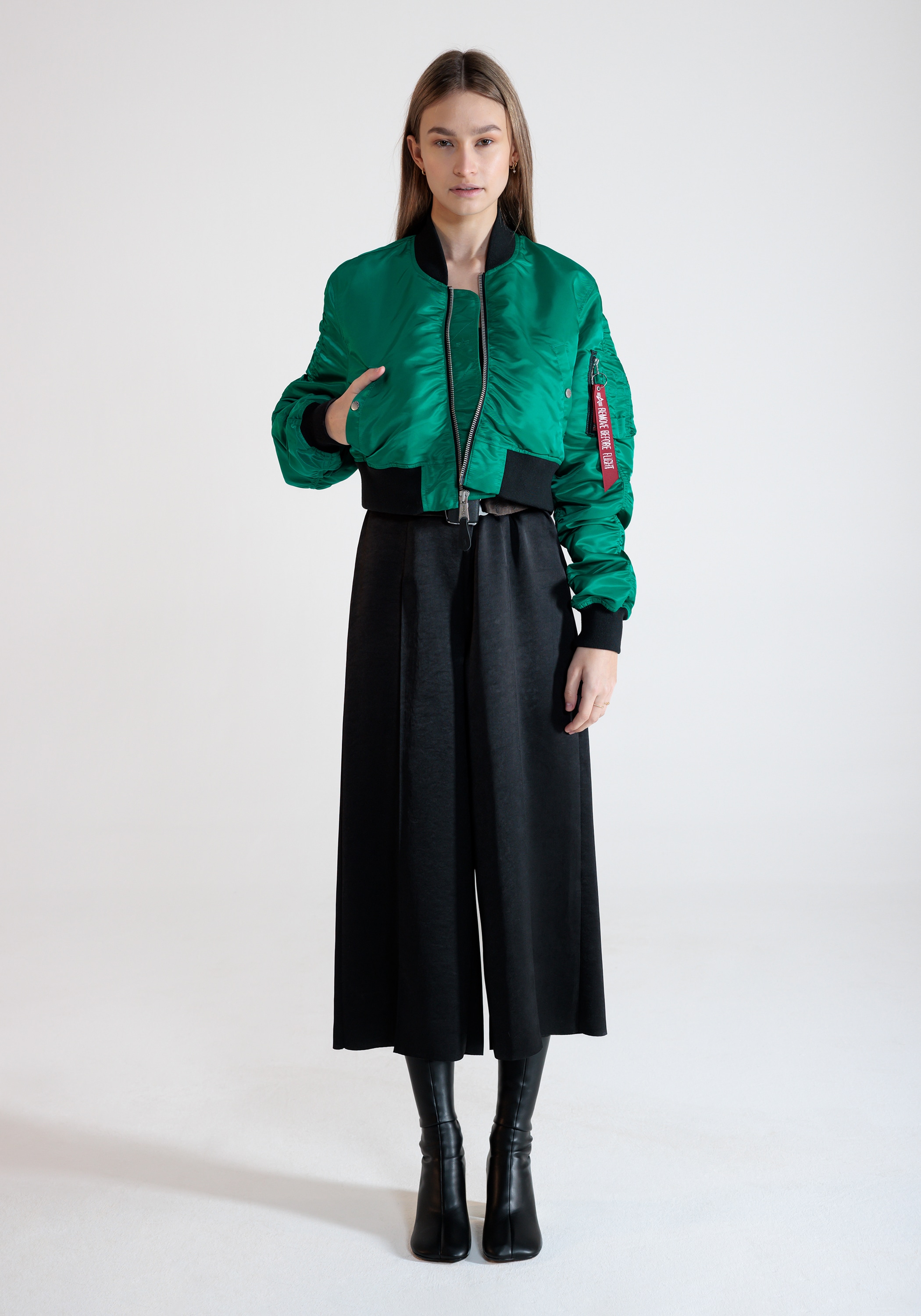 Alpha Industries Bomberjacke »Alpha Industries Women - Bomber Jackets MA-1 Boxy Wmn«