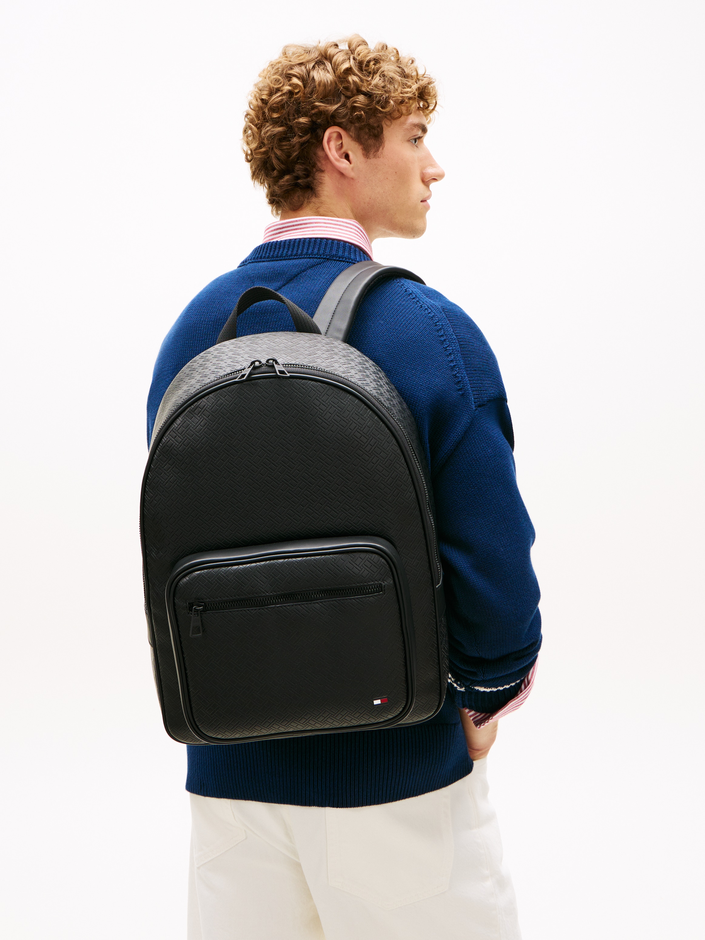 Tommy Hilfiger Rucksack »TH EMBOSSED FLAG BACKPACK« Unisex Freizeitrucksack, City Bag, verstellbare Schulterriemen