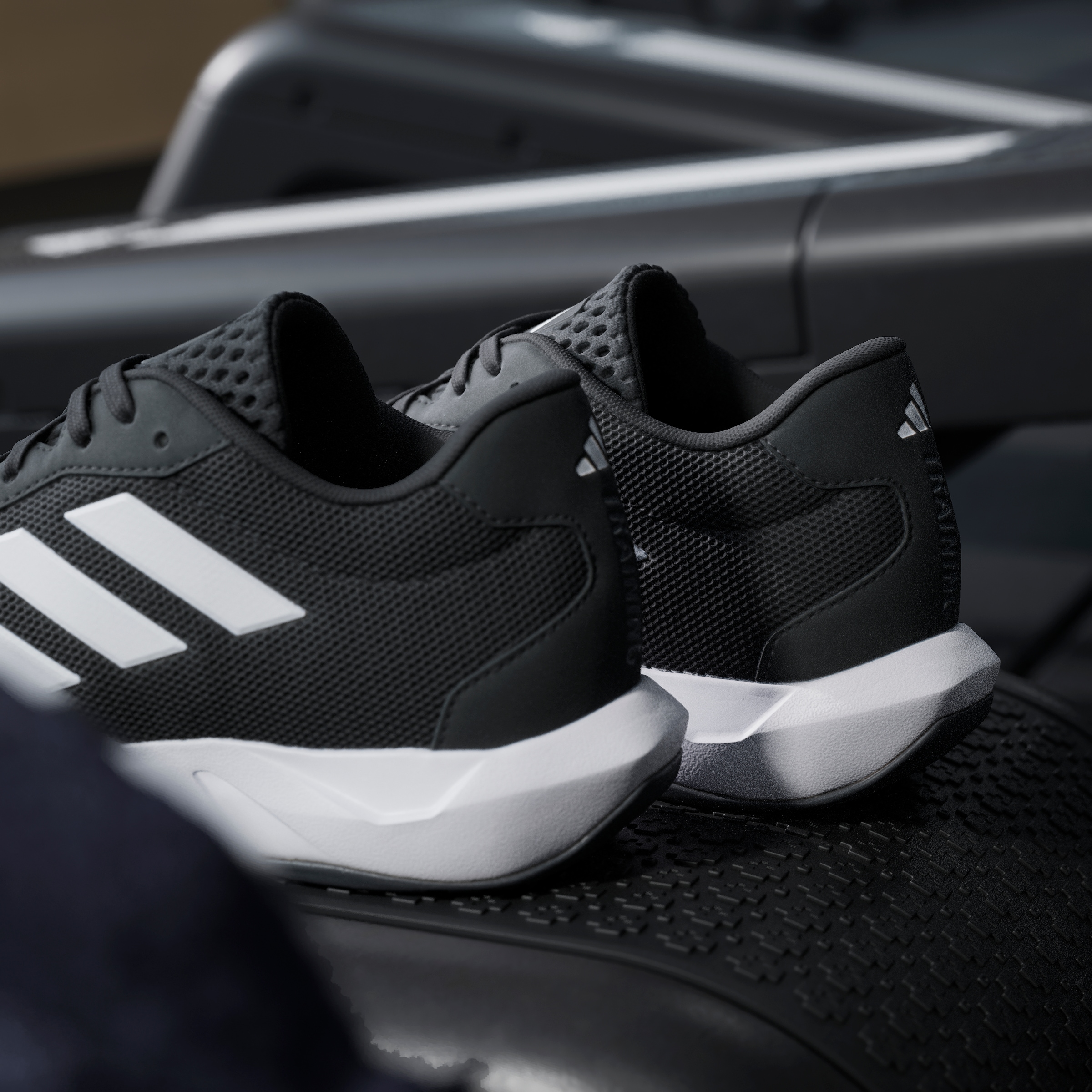 adidas Performance Trainingsschuh »AMPLIMOVE TRAINER«