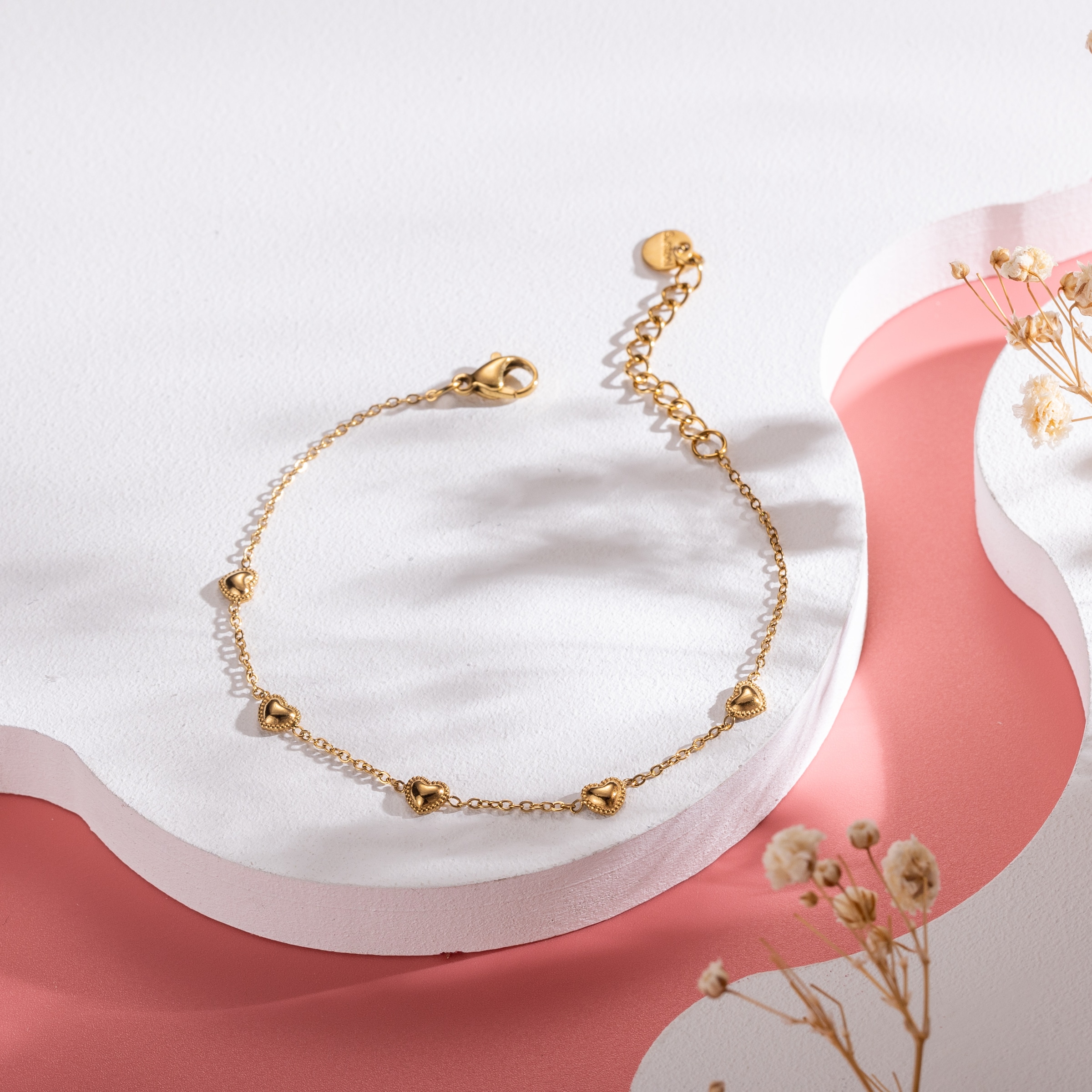 Firetti Armband »Schmuck Geschenk Edelstahl Armschmuck Ankerkettenglieder Herz Liebe«