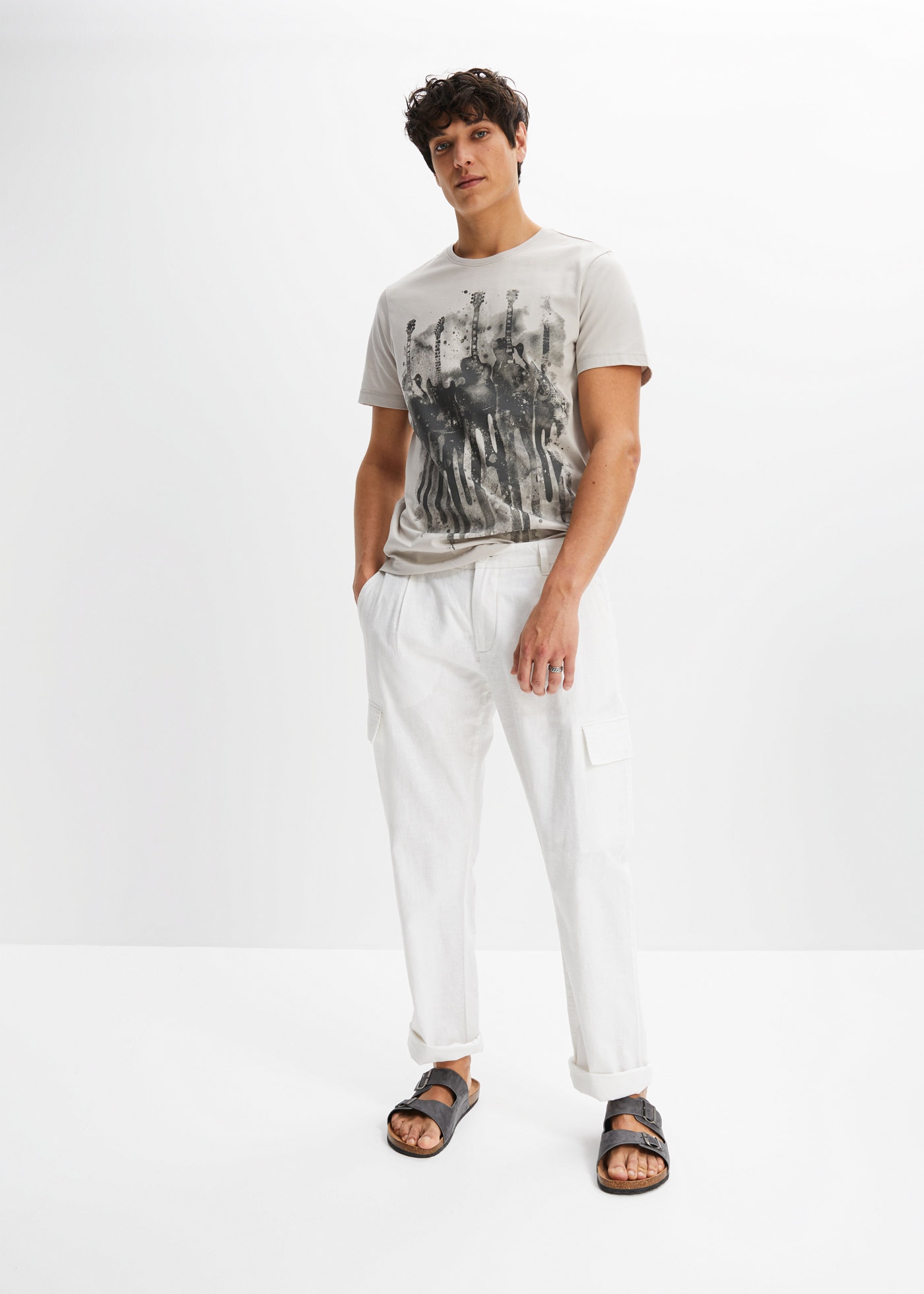 bonprix T-Shirt mit Frontprint