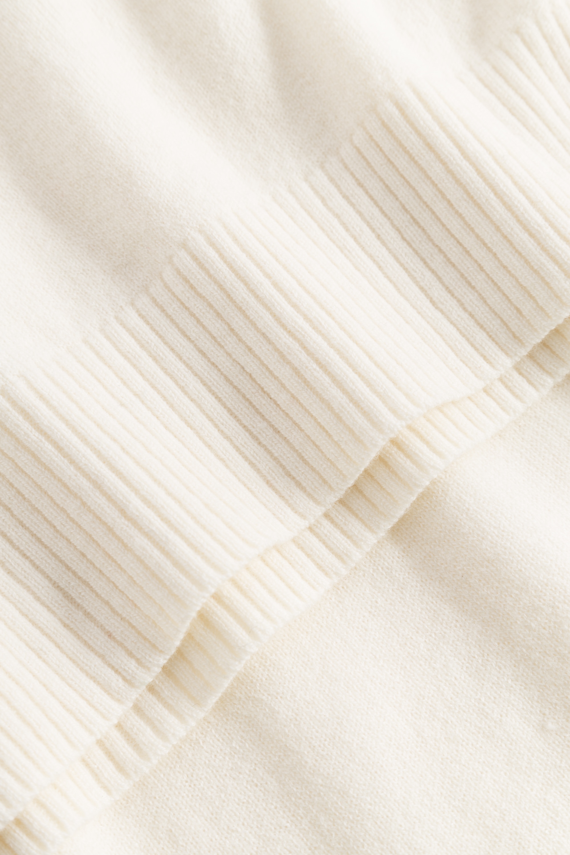 Joop Jeans Strickpullover »Lauriono«, Mit Rundhalsausschnitt