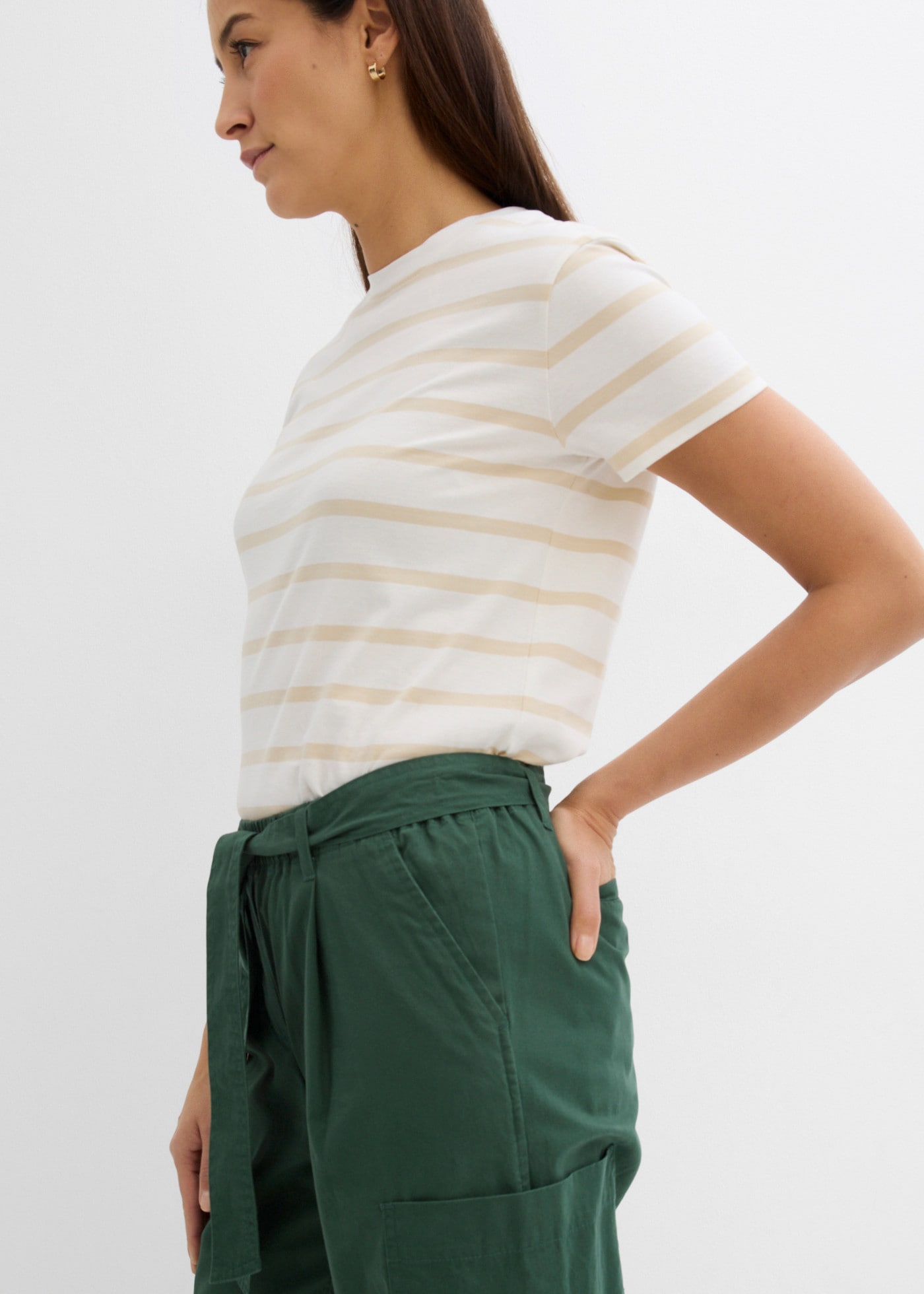 bonprix Cargohose  Loose Fit, mit Bindegürtel, aus Baumwolle, in verschiedenen Größen
