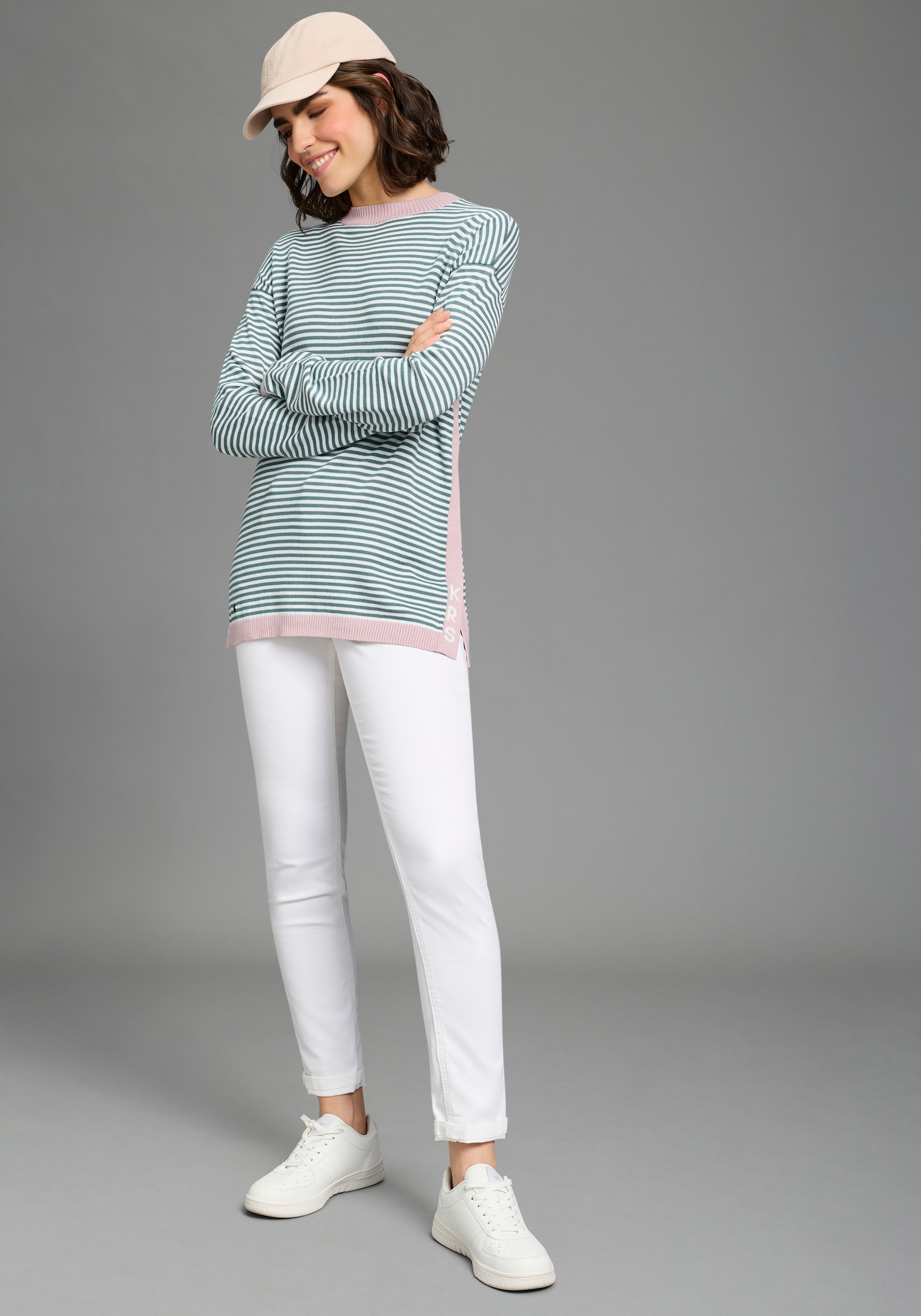 KangaROOS Strickpullover aus Baumwolle-Mix, mit Rundhalsausschnitt, lässig geschnitten