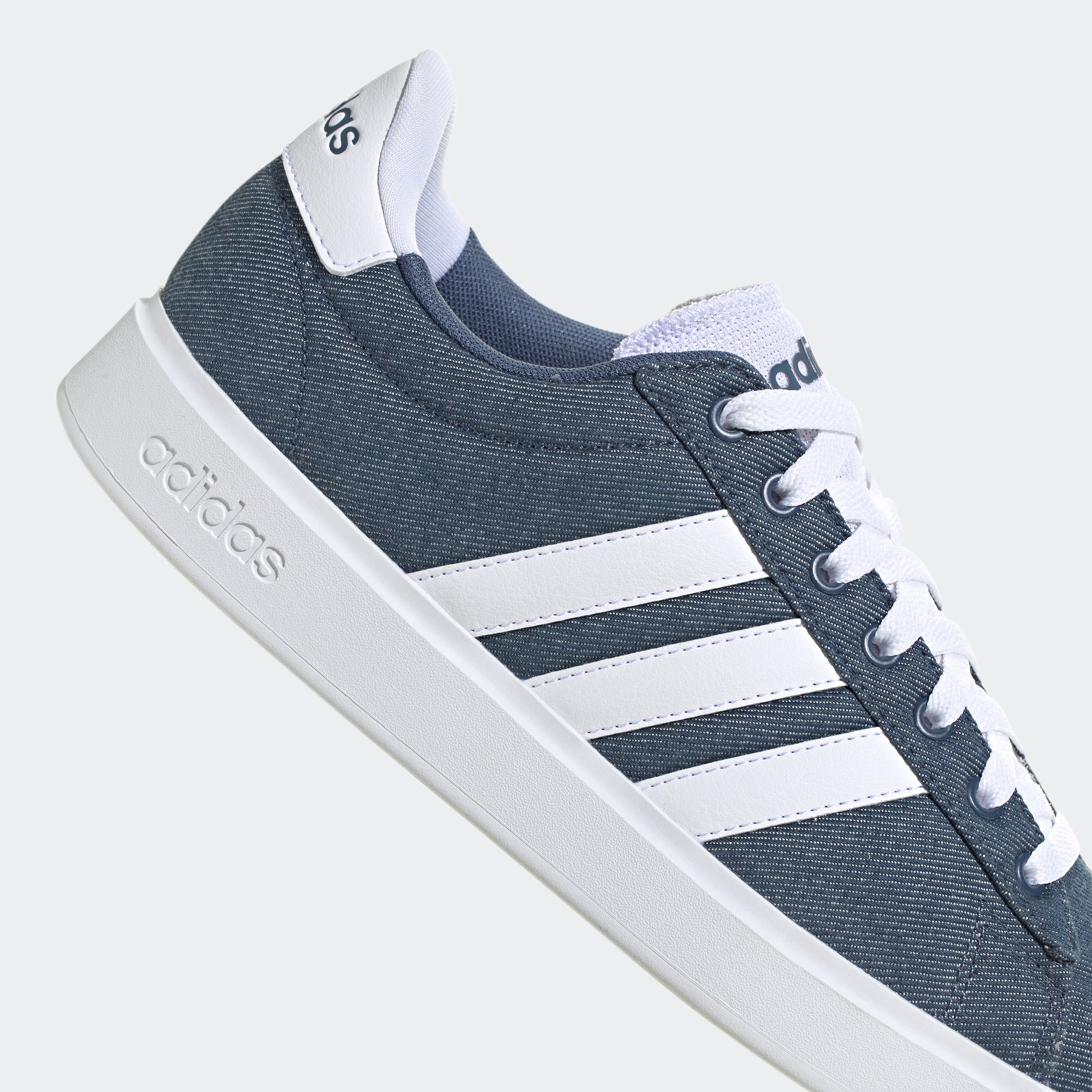 adidas Sportswear Sneaker »GRAND COURT 2.0«, Design auf den Spuren des adidas Superstar