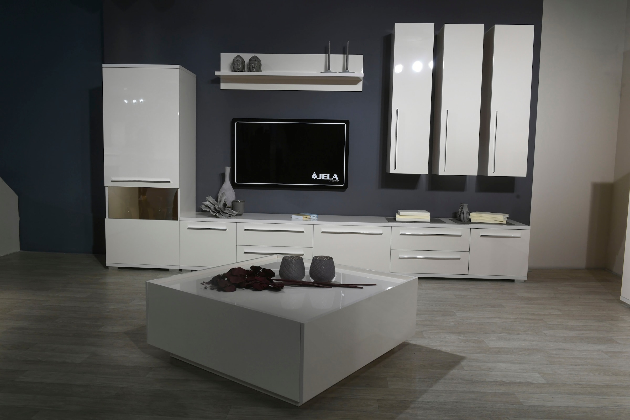 Places of Style Hängevitrine »Piano«, UV lackiert, Soft-Close-Funktion, Höhe 115 cm, Breite 29,7 cm