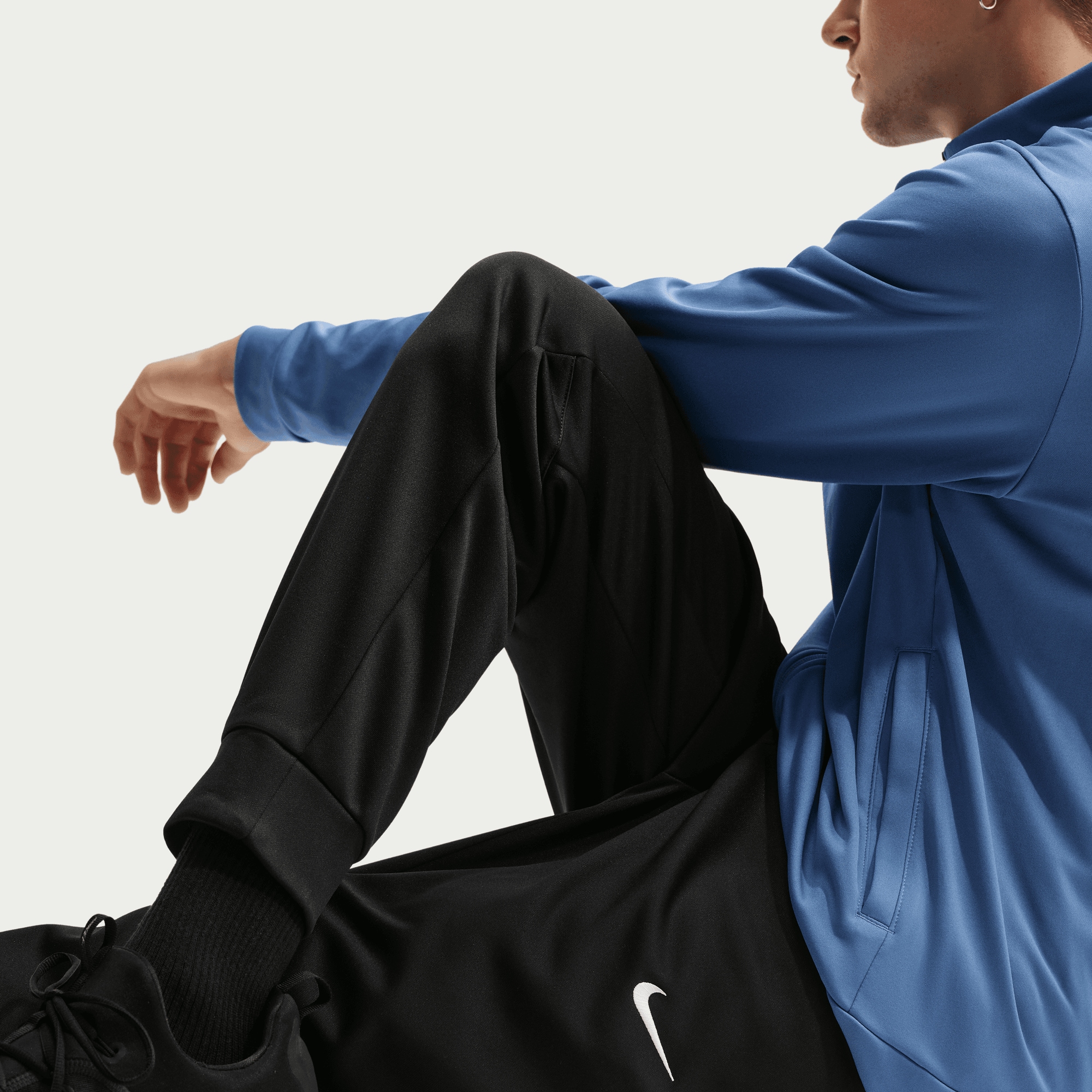 Nike Trainingshose »M NK TF FLEX FLC JOGGER«  für Fitness und sportliche Aktivitäten, in den Größen S bis XXXL