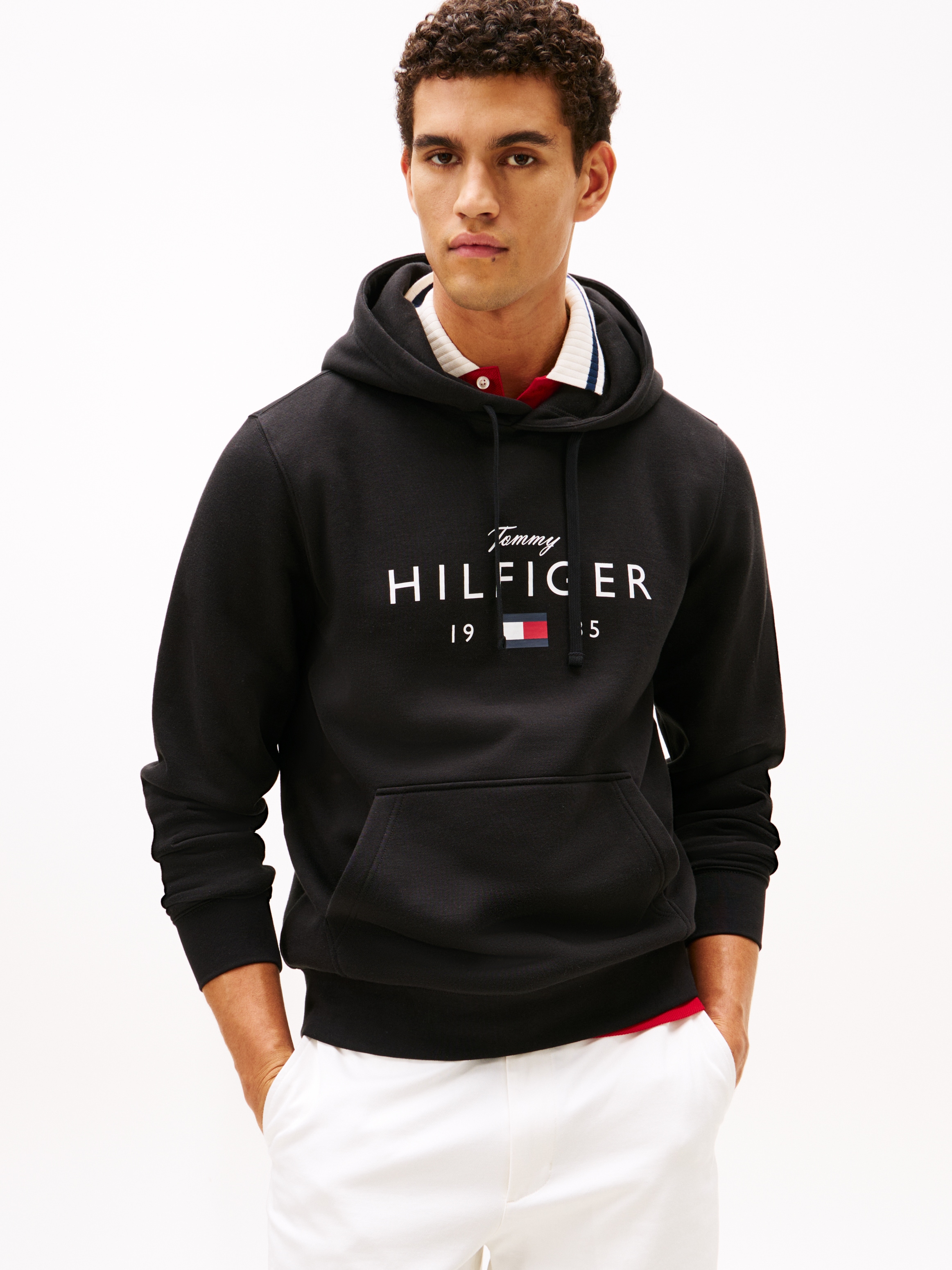 Tommy Hilfiger Hoodie »BRAND LOVE BIG HILFIGER«, mit Logo-Grafik, normale Passform

