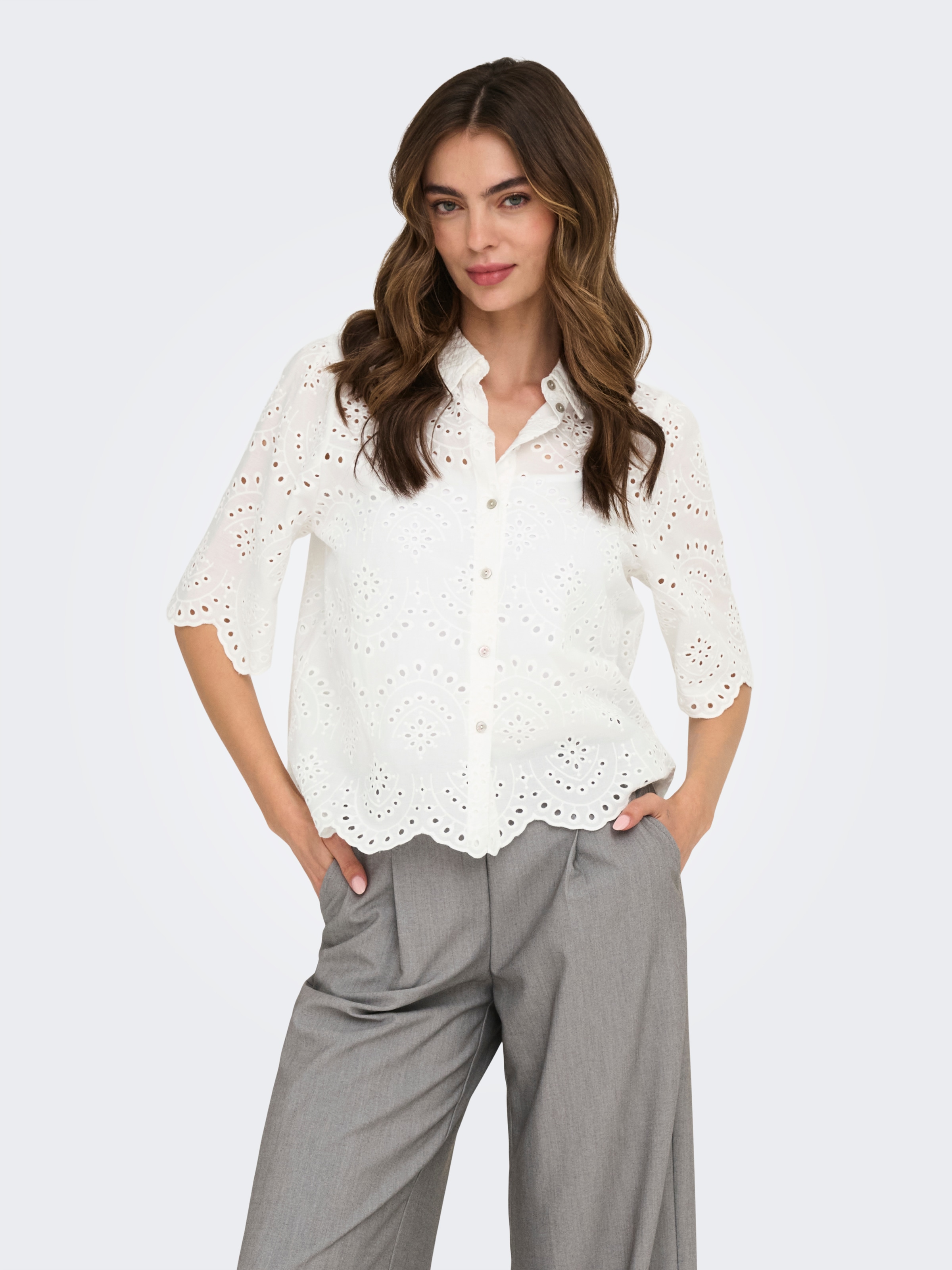 ONLY Spitzenbluse »ONLVALAIS S/S SHIRT WVN NOOS« Baumwolle, loose fit